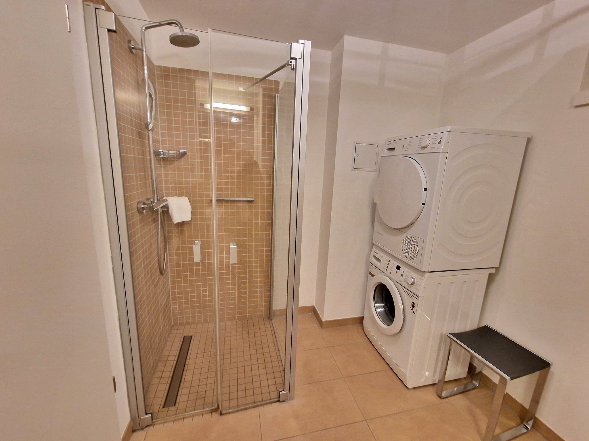 Strandvillen Binz Ferienwohnung mit 1 Schlafzimmer, Kamin und Balkon (DR/423) Insel Rügen - 