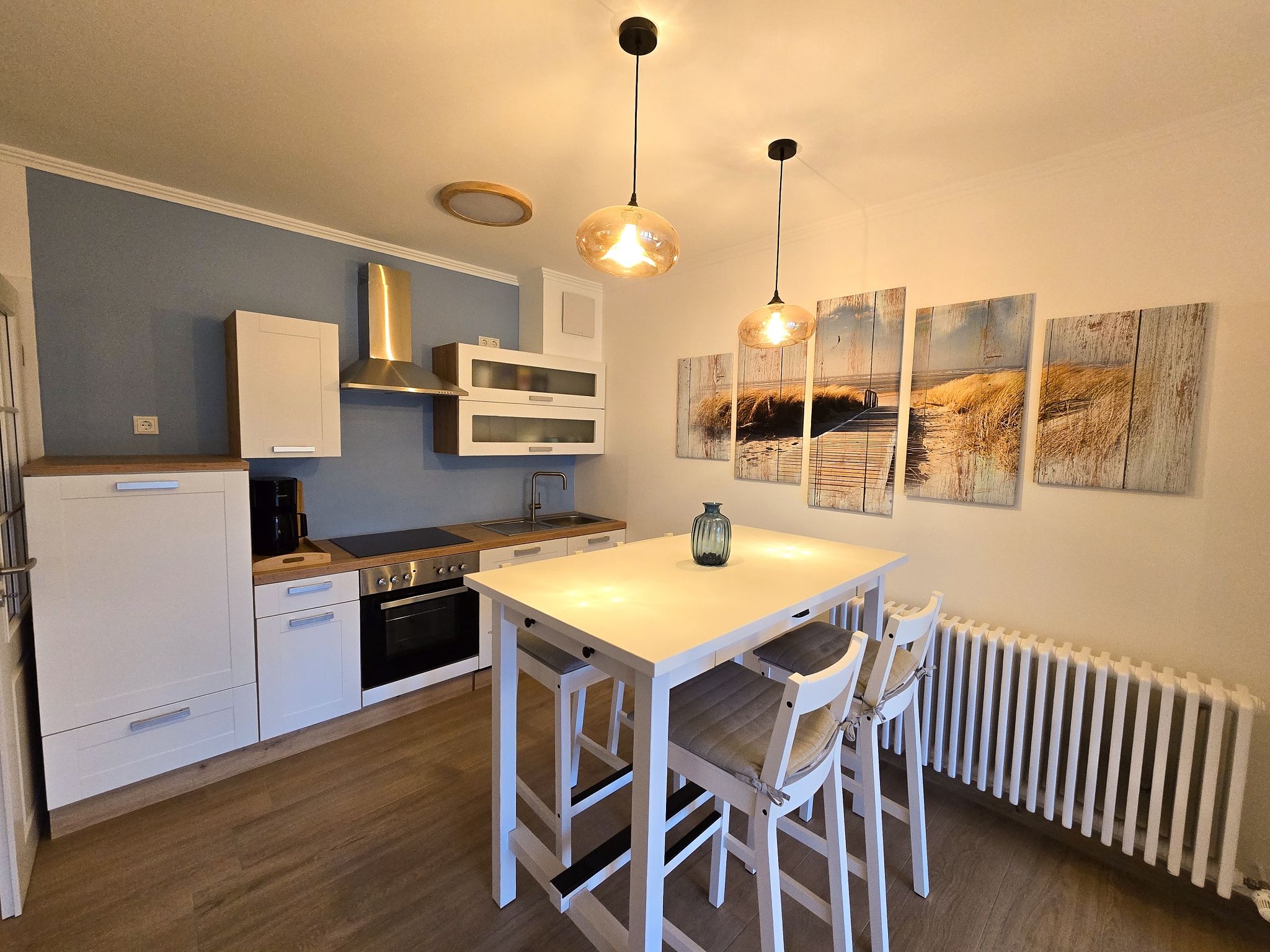 Dünenpark Binz Komfortplus Ferienwohnung mit 1 Schlafzimmer und Balkon im Dachgeschoss (184) Insel Rügen - Küche / Küchenzeile