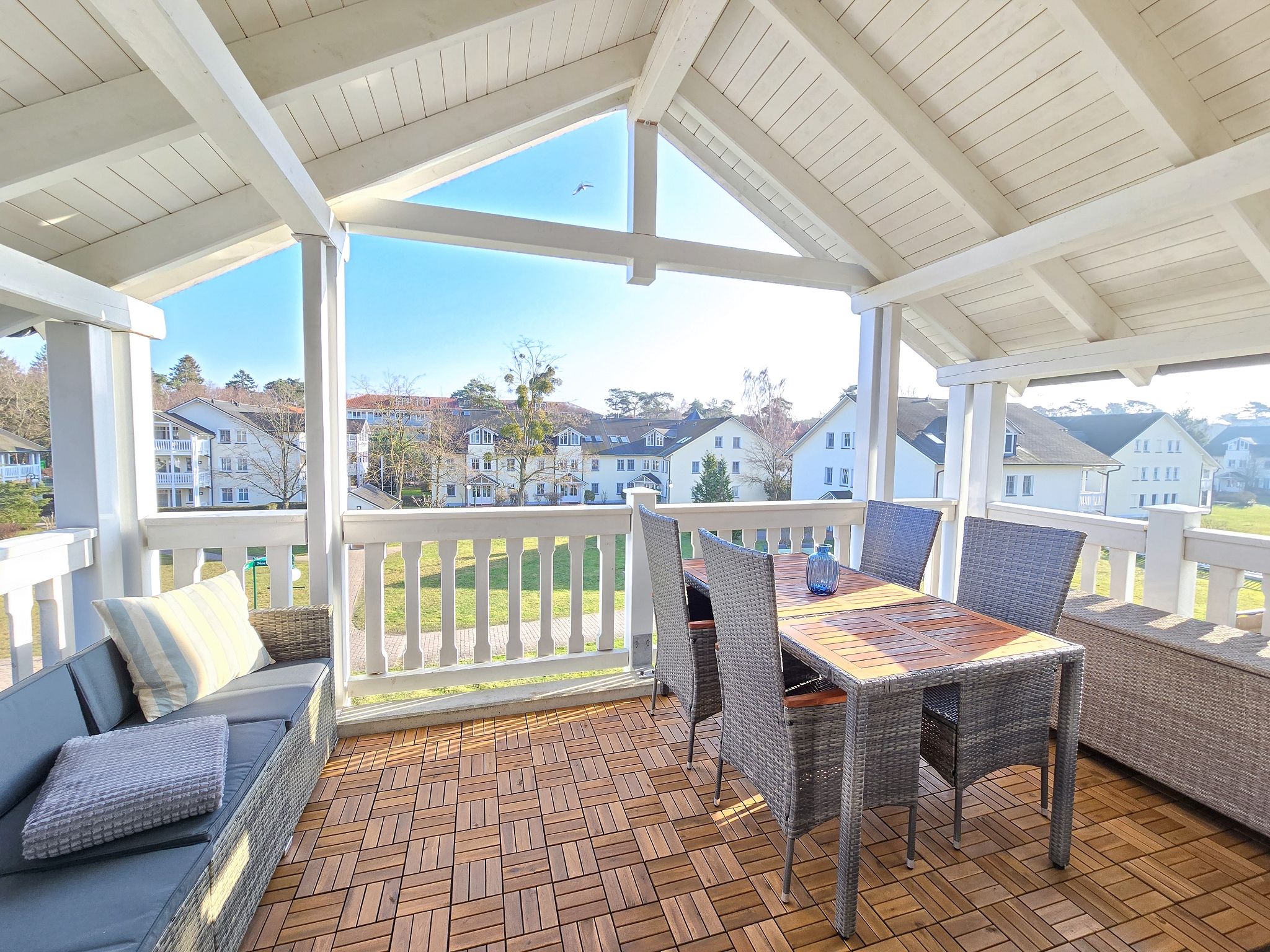 Dünenpark Binz Komfortplus Ferienwohnung mit 1 Schlafzimmer und Balkon im Dachgeschoss (184) Insel Rügen - Balkon