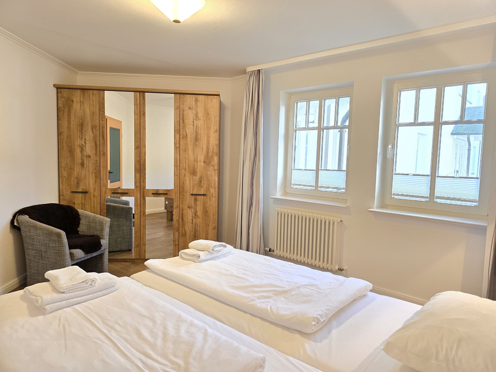 Dünenpark Binz Komfortplus Ferienwohnung mit 2 Schlafzimmern und Terrasse im Erdgeschoss (166) Insel Rügen - Schlafzimmer