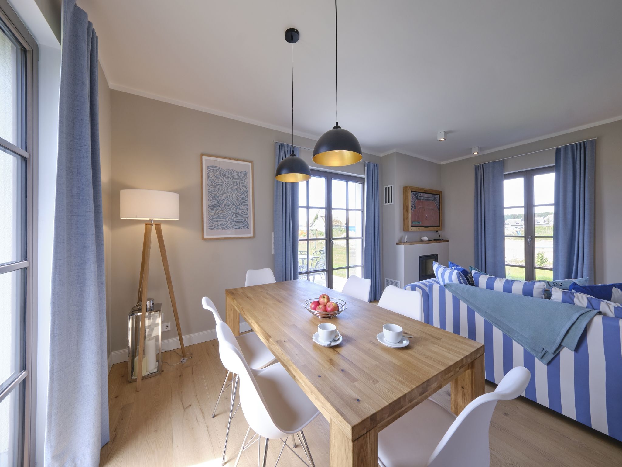 Premium Reetdachvilla mit 3 Schlafzimmern, Sauna und Kamin (H21) - Wohnzimmer