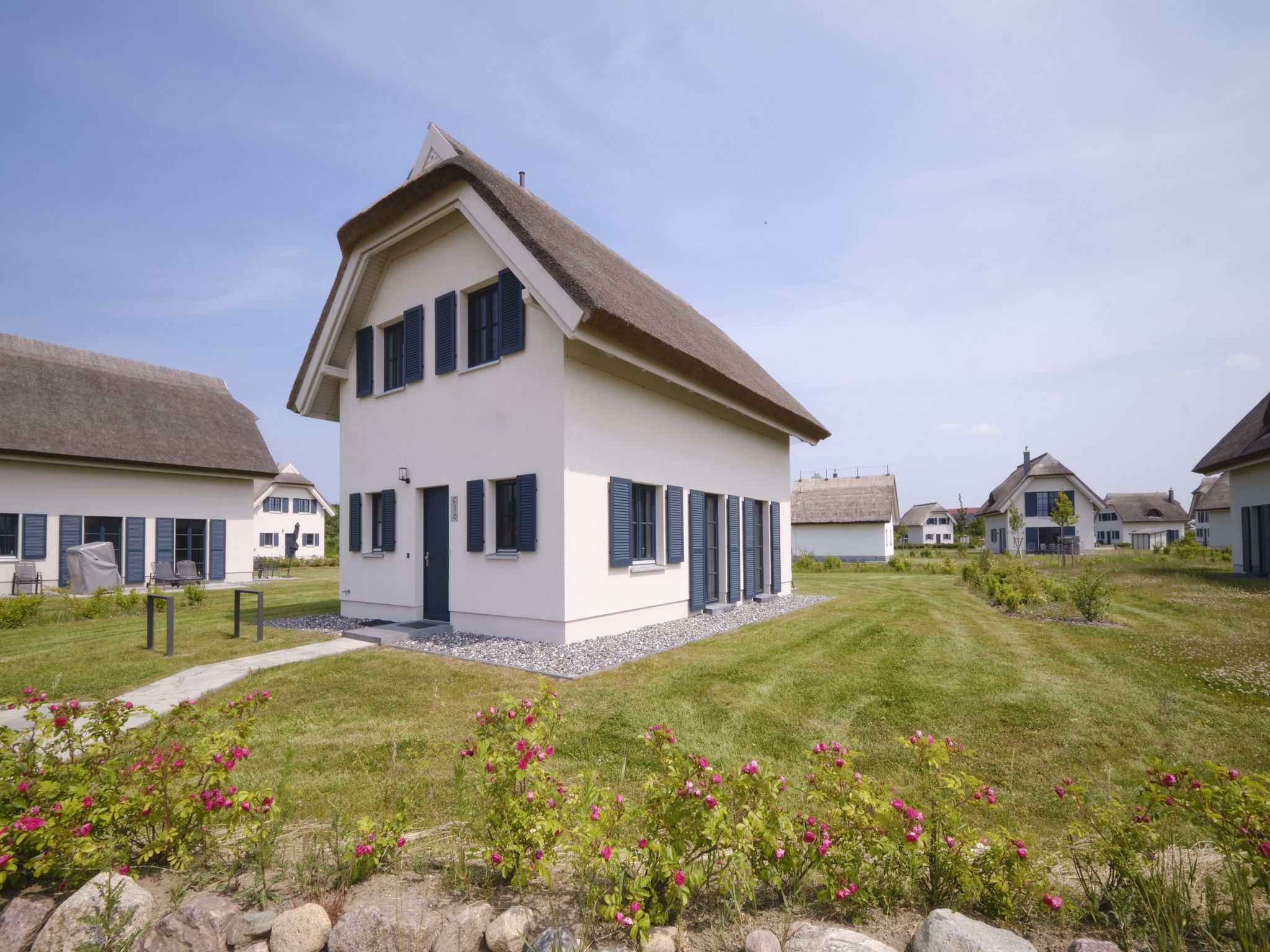 Superior Reetdachvilla mit 2 Schlafzimmern (F16) - Hauptansicht