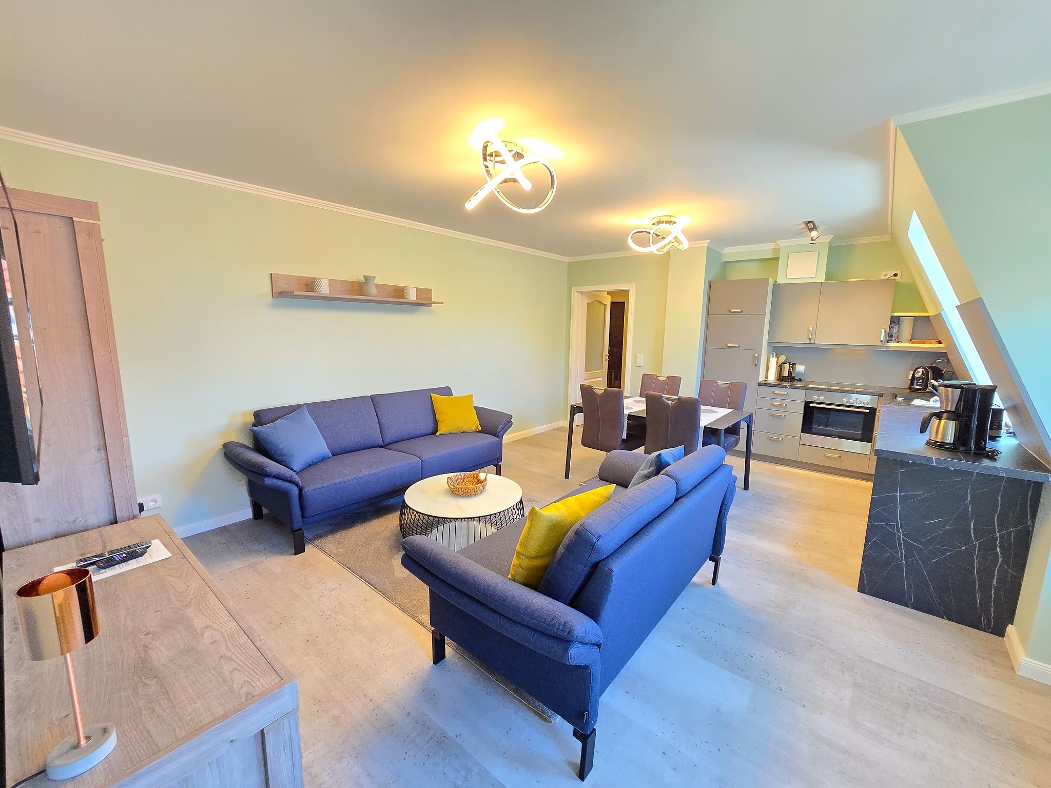 Strandvillen Binz Ferienwohnung mit Panoramablick, 2 Schlafzimmern und Balkon (SV/715) Insel Rügen - Wohnzimmer