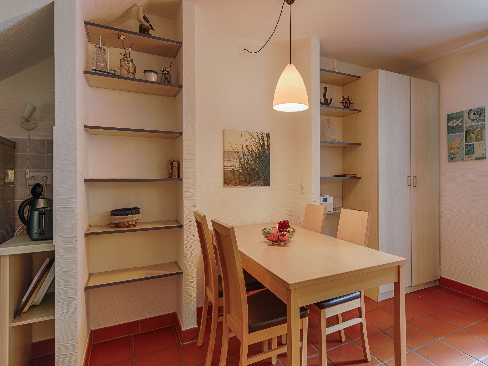 Feriendorf Rugana Komfort Ferienwohnung mit 1 Schlafzimmer und Terrasse (A02) Insel Rügen - Wohnzimmer