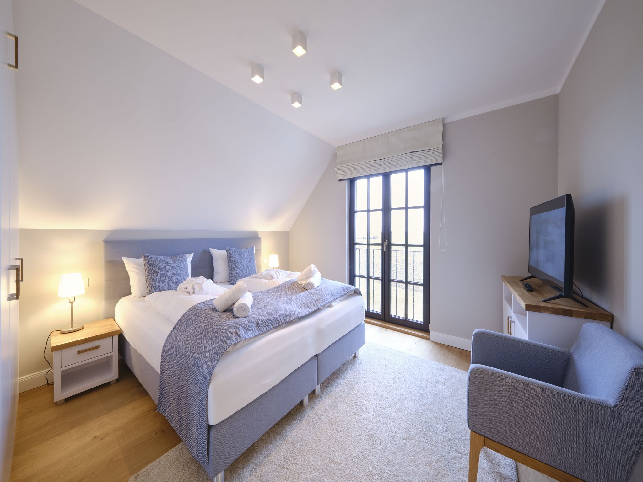 LuxusPlus Reetdachvilla mit 4 Schlafzimmern, Sauna und Kamin (G09) - Schlafzimmer