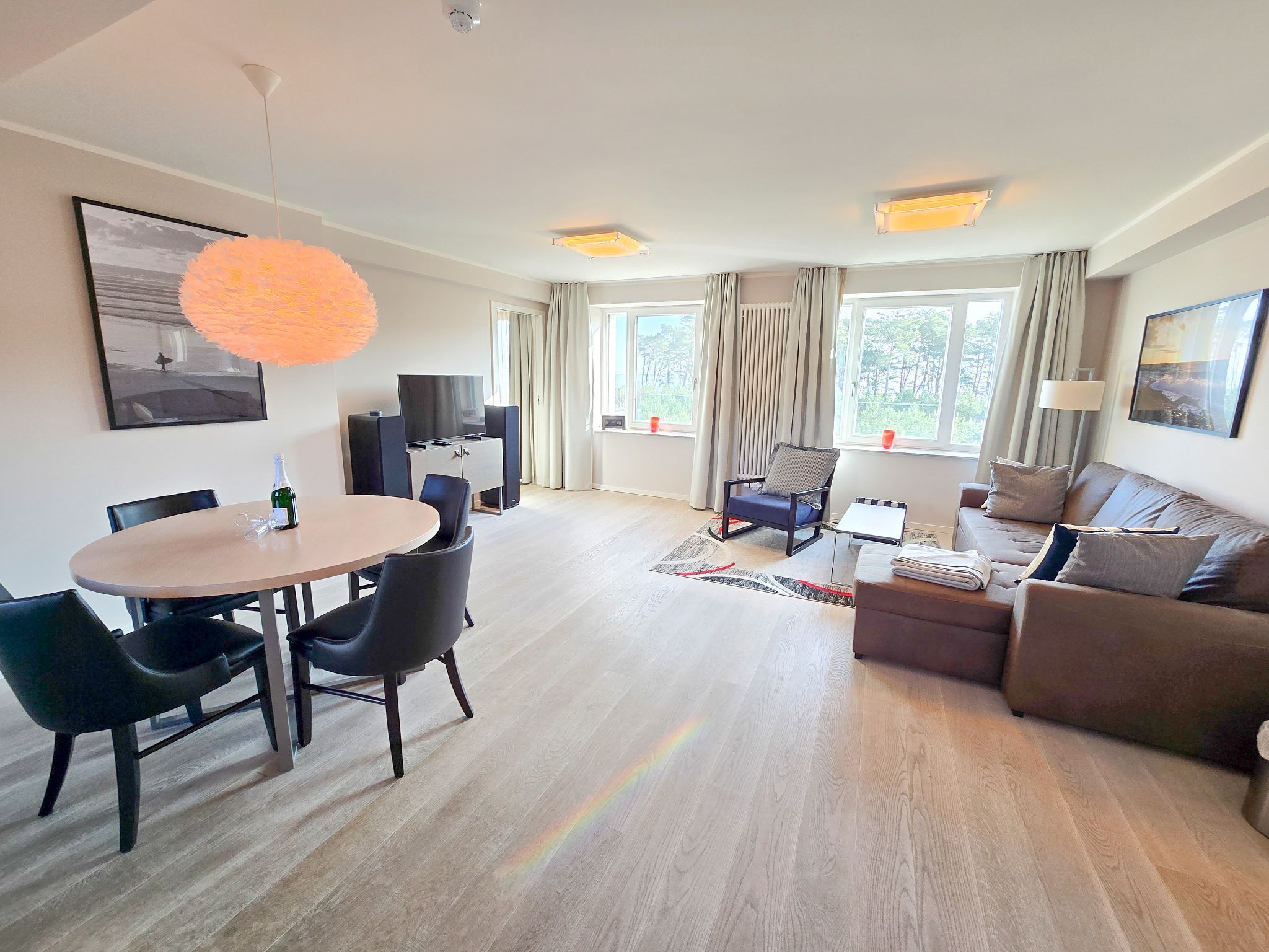 Dünenresidenz Prora Ferienwohnung mit Meerblick, 3 Schlafzimmern und Balkon (NP/206) Insel Rügen - Wohnzimmer