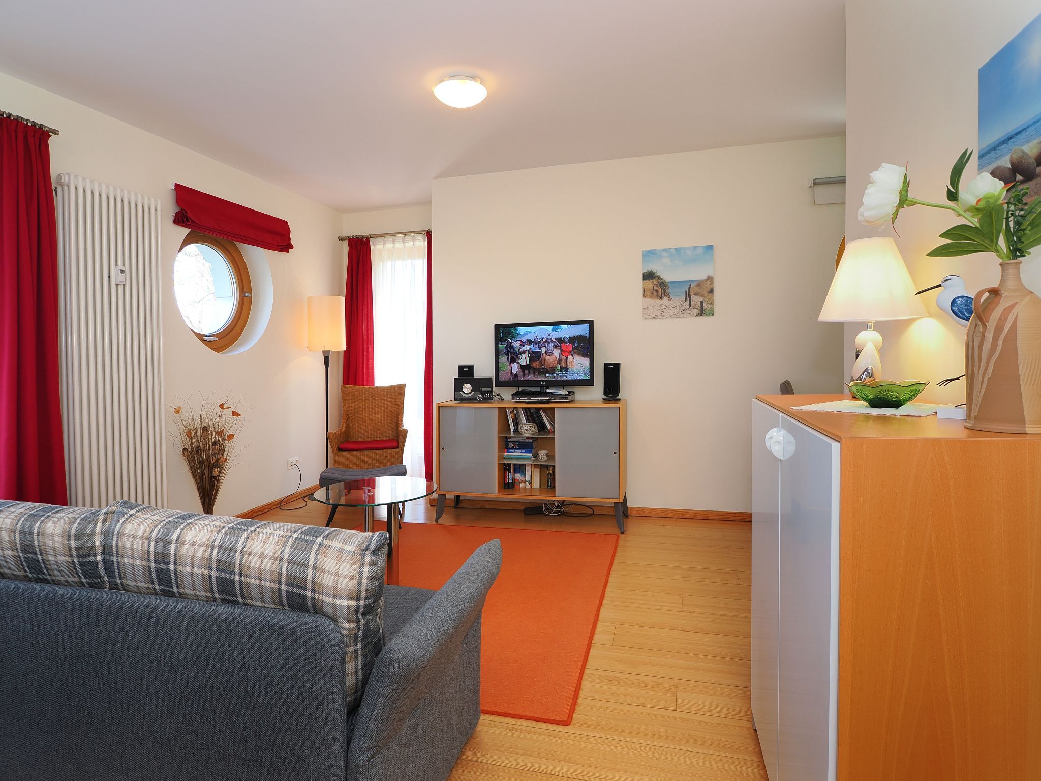 Kaiservillen Heringsdorf 1-Raum-Ferienwohnung mit Terrasse (DG23) Insel Usedom - Wohnzimmer