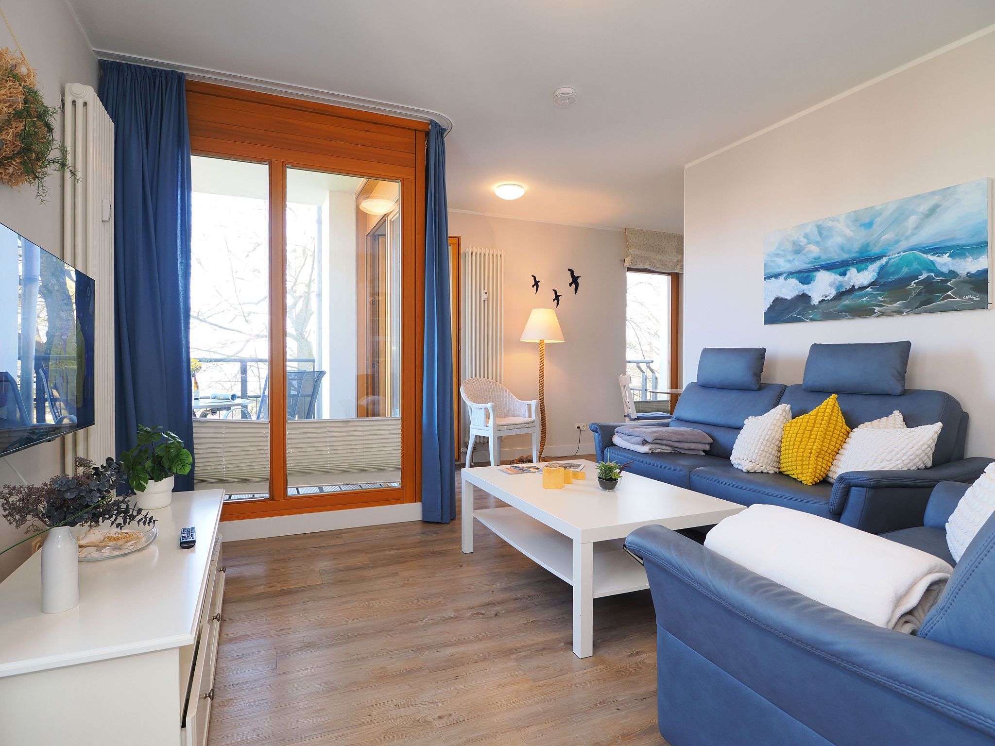 Kaiservillen Heringsdorf Ferienwohnung mit 2 Schlafzimmern und Balkon (D222) Insel Usedom - Wohnzimmer