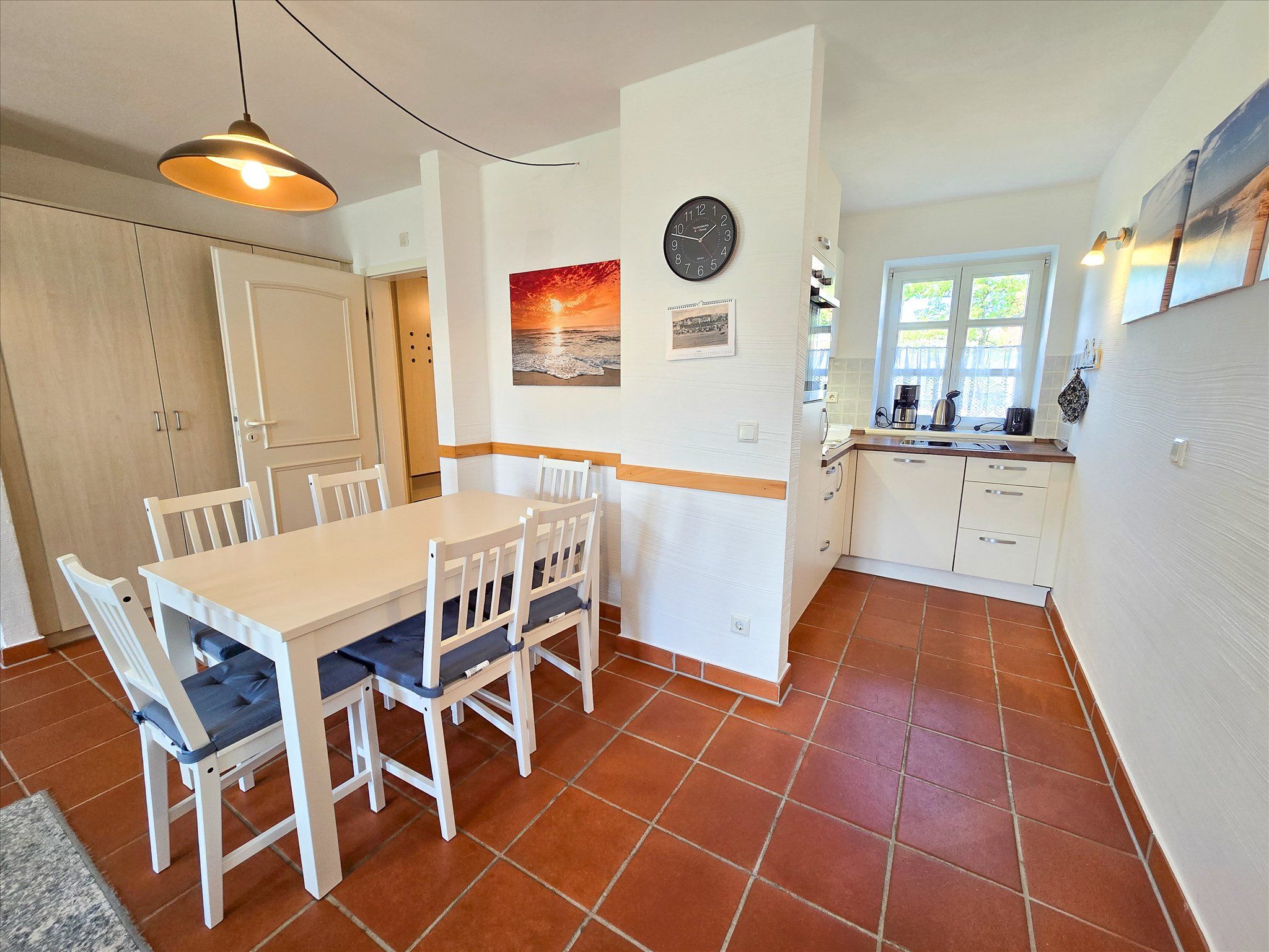 Feriendorf Rugana Komfort Ferienwohnung mit 2 Schlafzimmern und Terrasse (D22) Insel Rügen - Küche / Küchenzeile