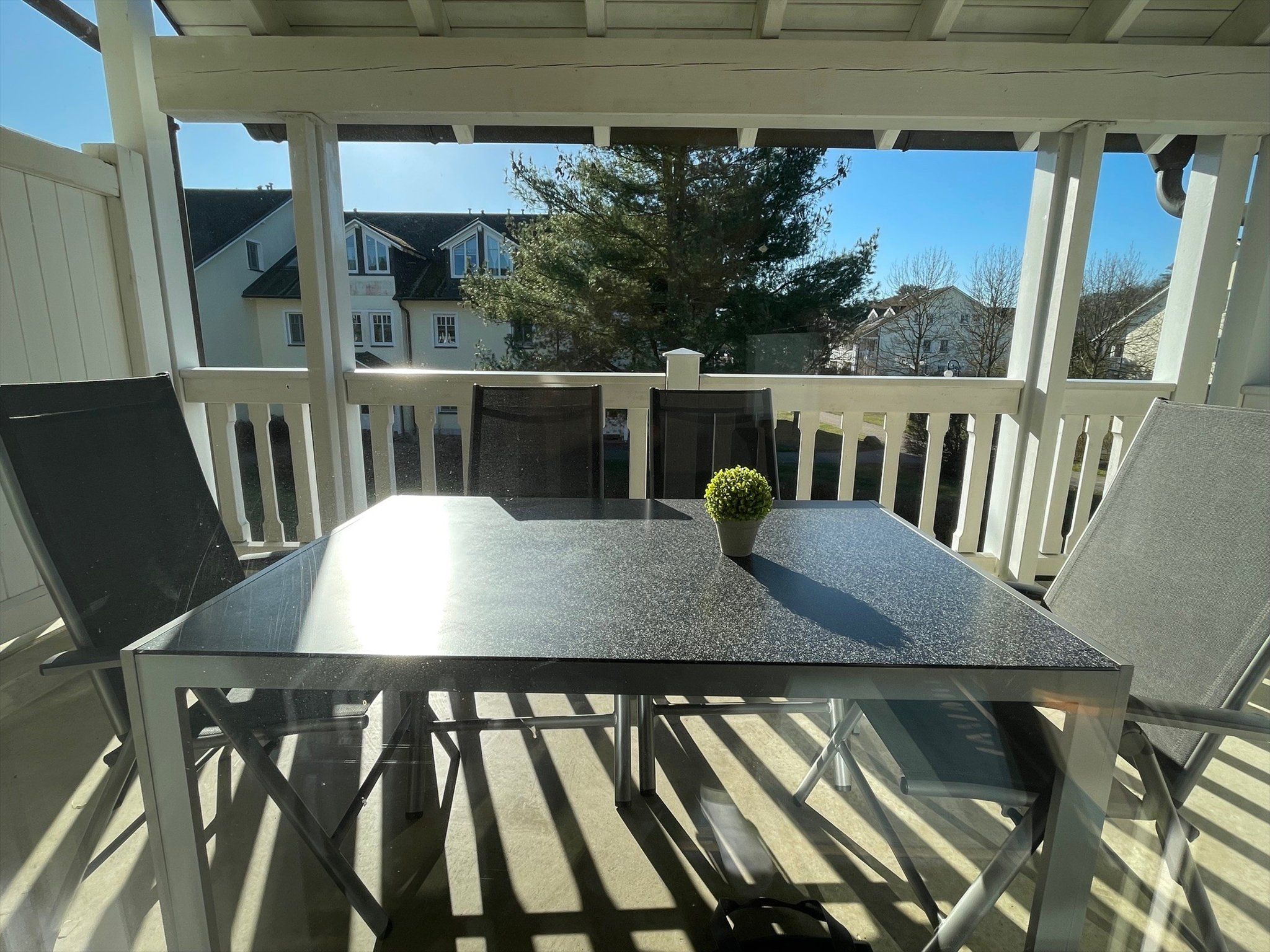 Dünenpark Binz Komfort Ferienwohnung mit 1 Schlafzimmer und Balkon im Obergeschoss (077) Insel Rügen - Balkon