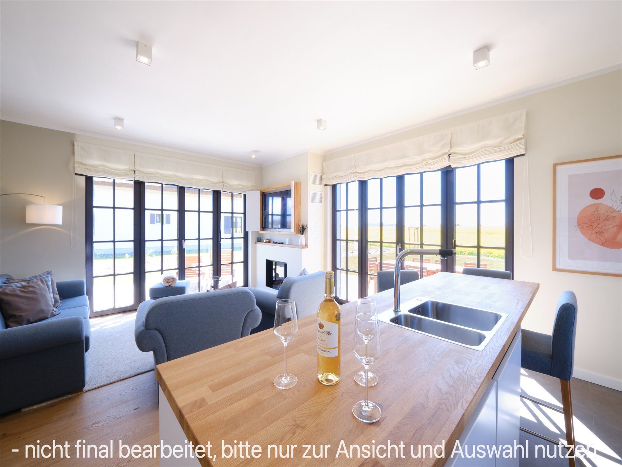 LuxusPlus Reetdachvilla mit 4 Schlafzimmern, Sauna und Kamin (G10) - Küche / Küchenzeile