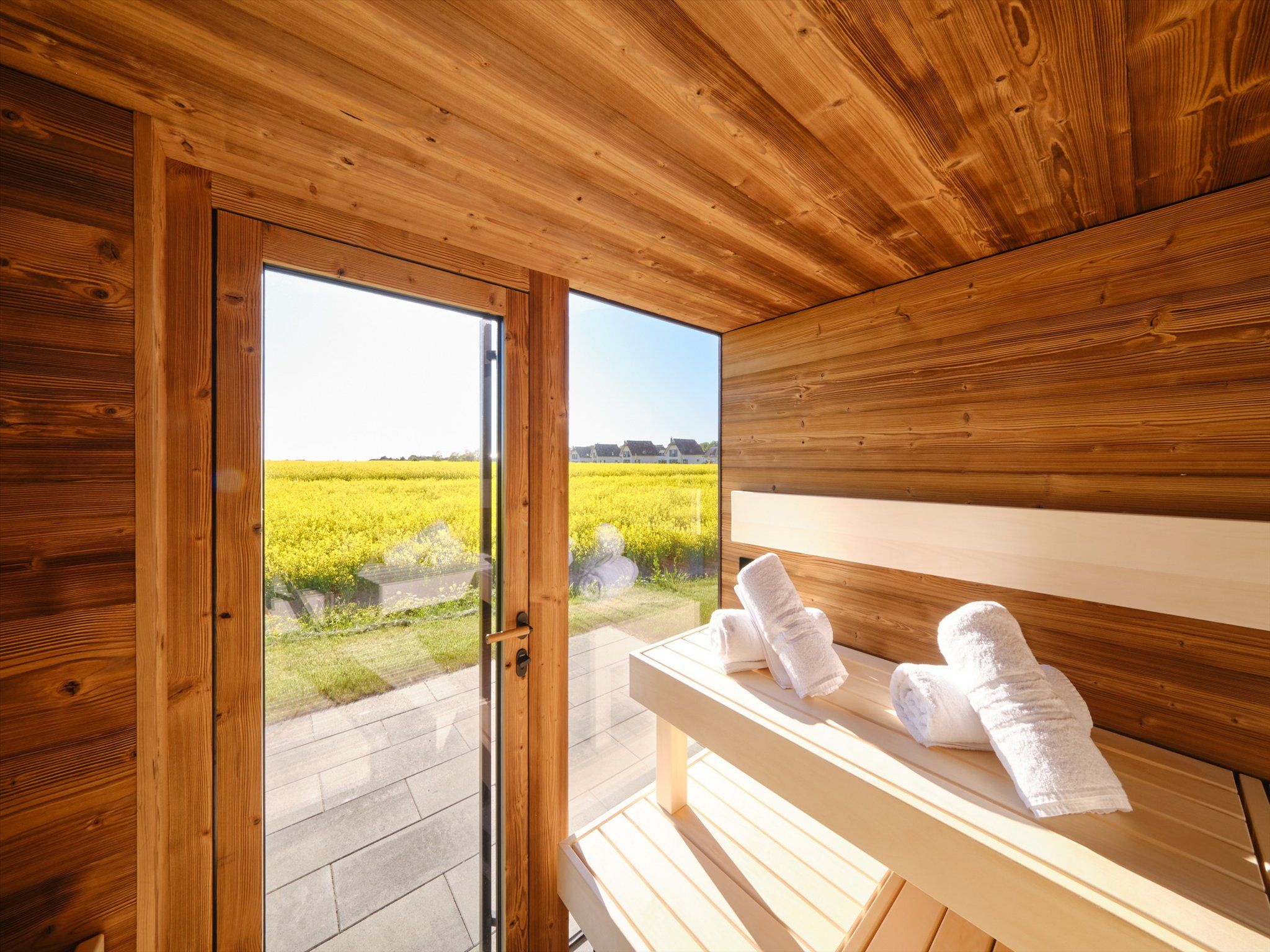 LuxusPlus Reetdachvilla mit 4 Schlafzimmern, Sauna und Kamin (G11) - Sauna