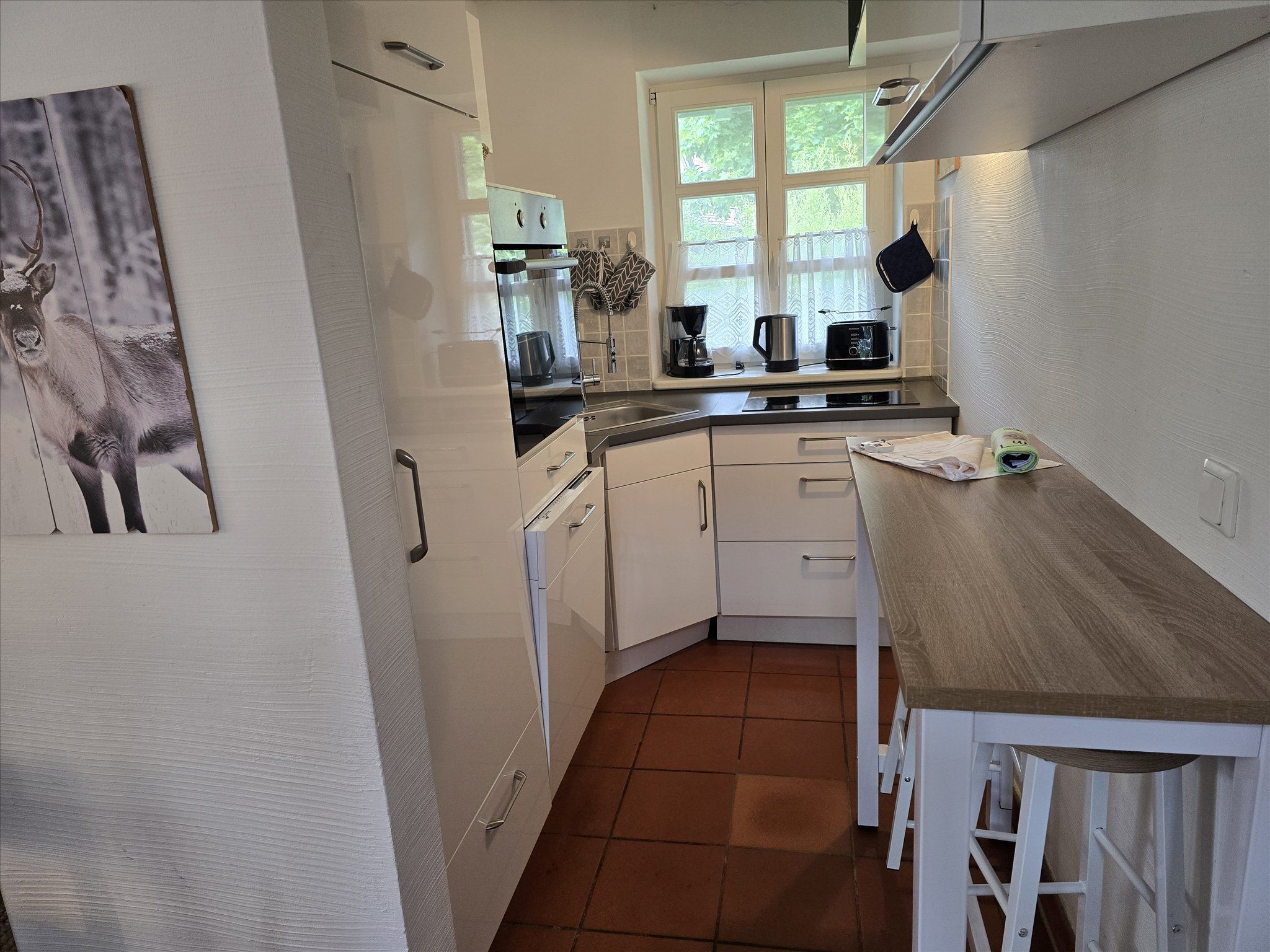 Feriendorf Rugana Komfort Ferienwohnung mit 2 Schlafzimmern und Terrasse (B01) Insel Rügen - Küche / Küchenzeile