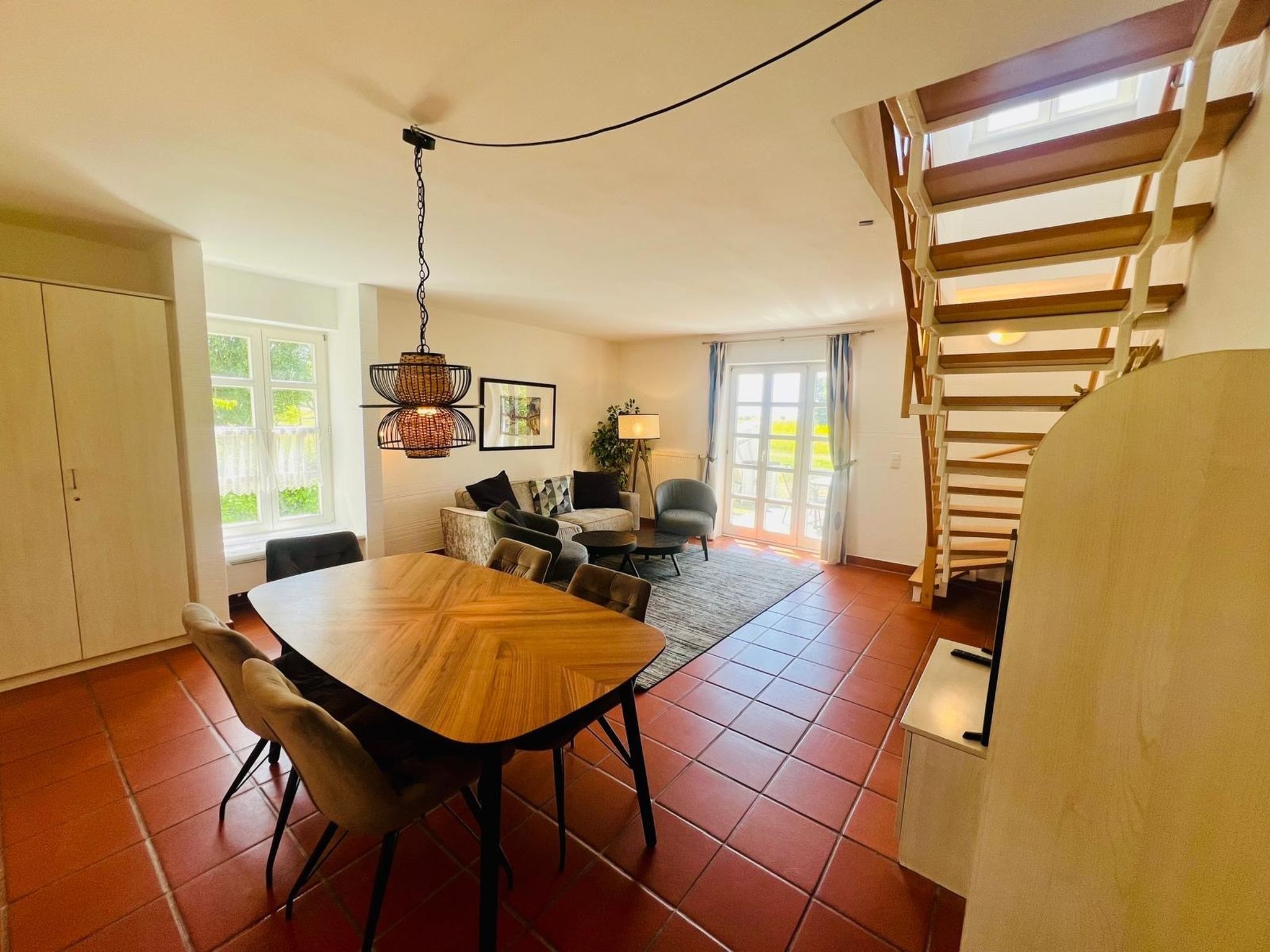 Feriendorf Rugana Komfort Ferienwohnung mit 2 Schlafzimmern und Terrasse (D19) Insel Rügen - Wohnzimmer