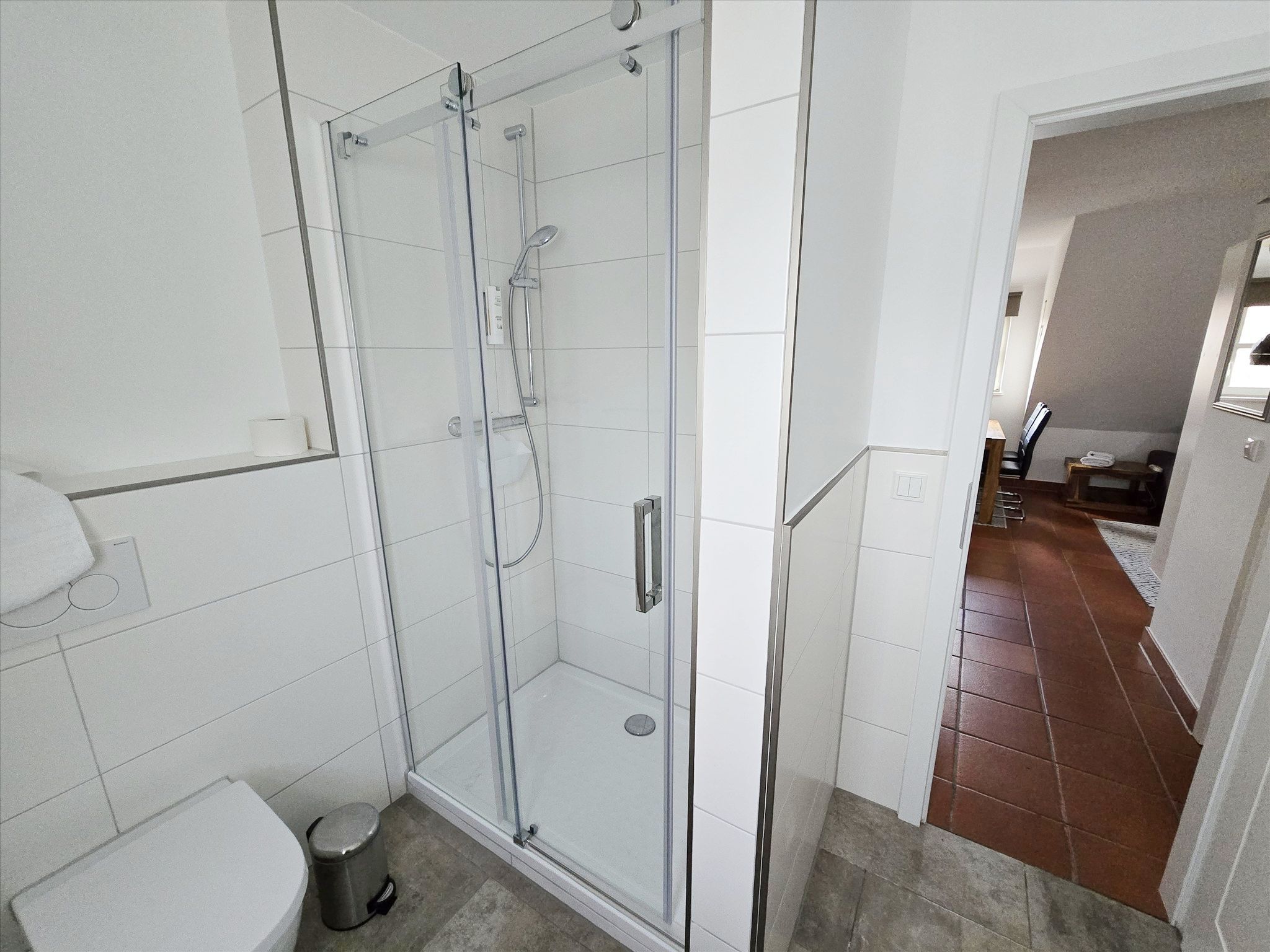 Feriendorf Rugana Komfortplus Ferienwohnung mit 1 Schlafzimmer (B26) Insel Rügen - Badezimmer