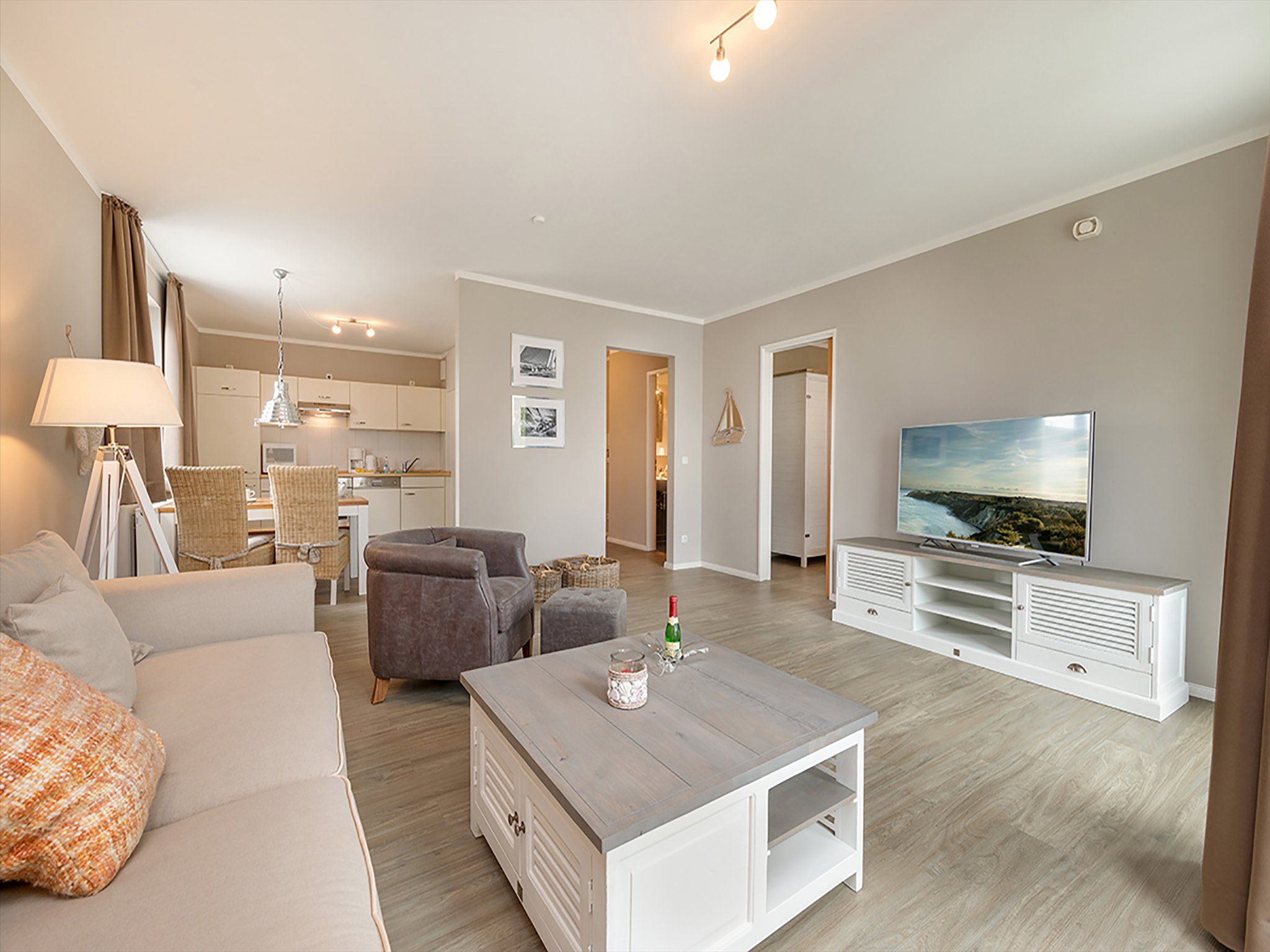 Strandvillen Binz Residenz Bel Vital - Ferienwohnung 12 Bella Vita Insel Rügen - Wohnzimmer