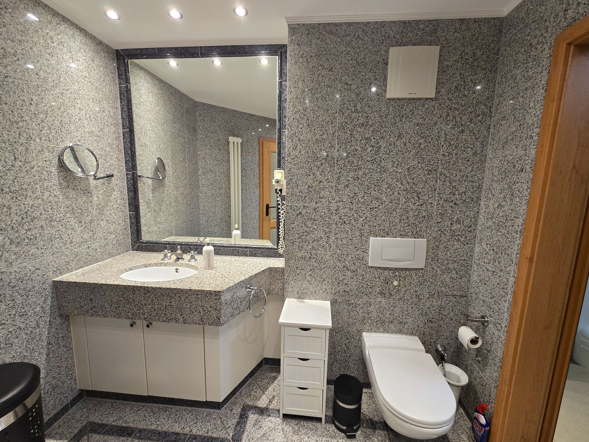 Dünenpark Binz Komfort Ferienwohnung mit 1 Schlafzimmer und Terrasse im Erdgeschoss (262) Insel Rügen - Badezimmer