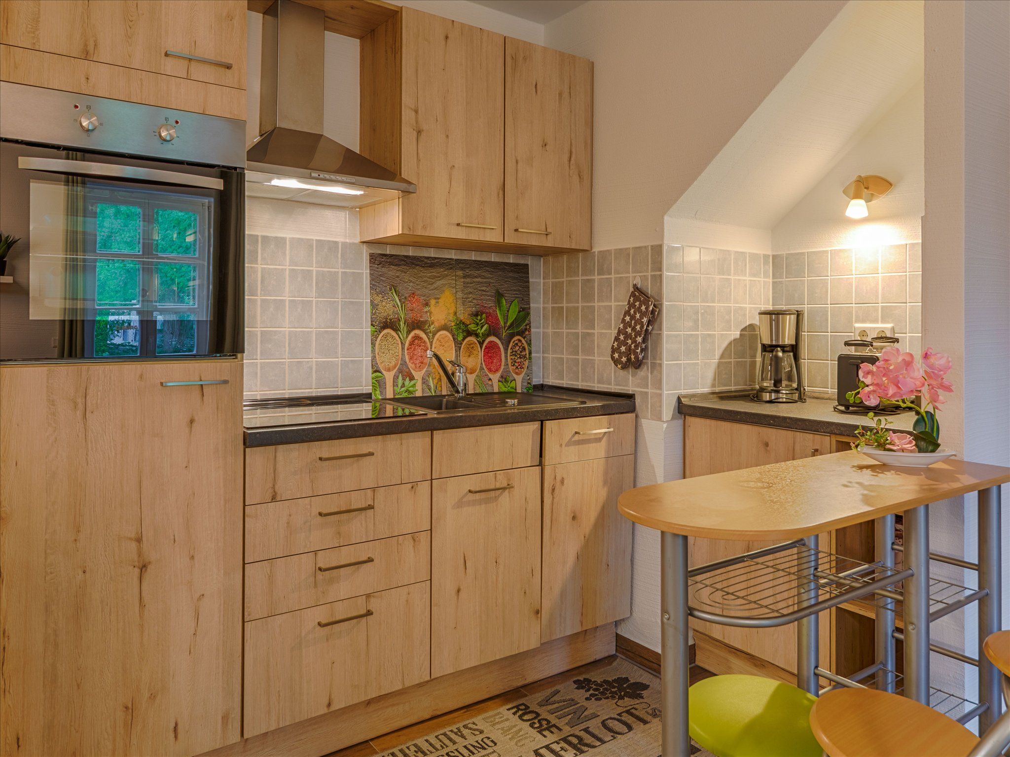 Feriendorf Rugana Komfortplus Ferienwohnung mit 1 Schlafzimmern und Terrasse (C39) Insel Rügen - Küche / Küchenzeile