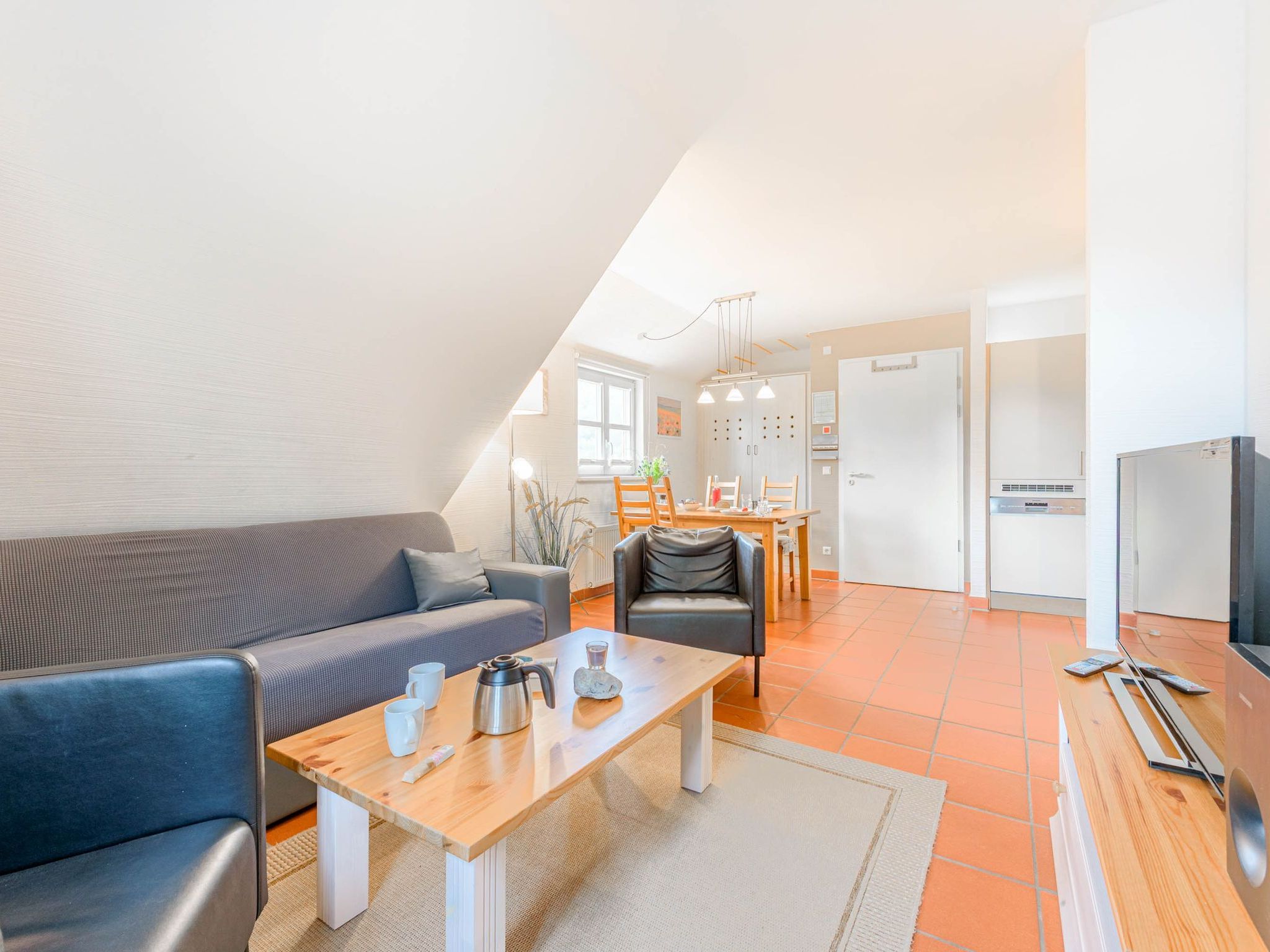Feriendorf Rugana Komfortplus Ferienwohnung mit 1 Schlafzimmer (D27) Insel Rügen - Wohnzimmer