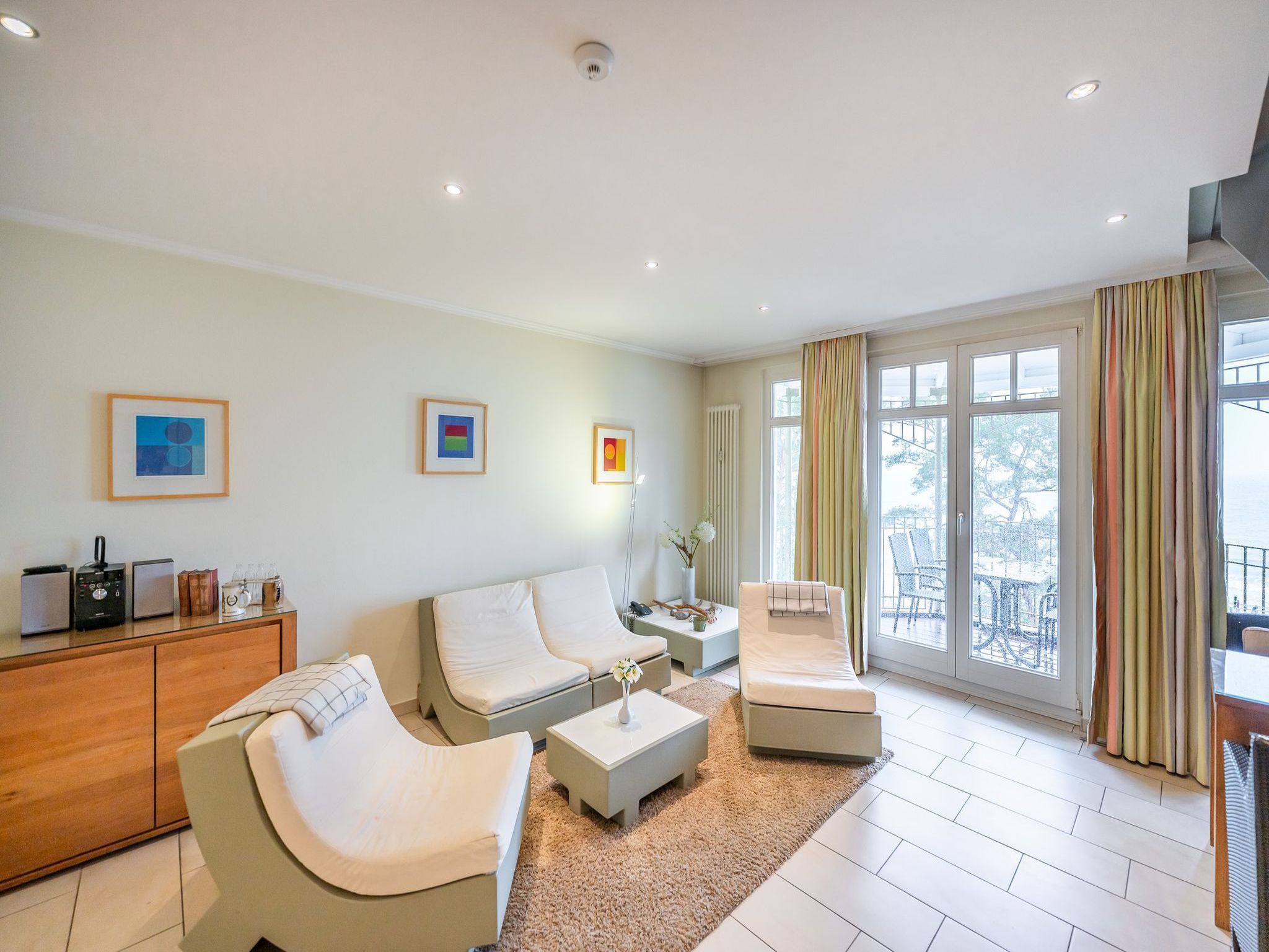 Strandvillen Binz Ferienwohnung mit Meerblick, 2 Schlafzimmern und Balkon (SV/768) Insel Rügen - Wohnzimmer