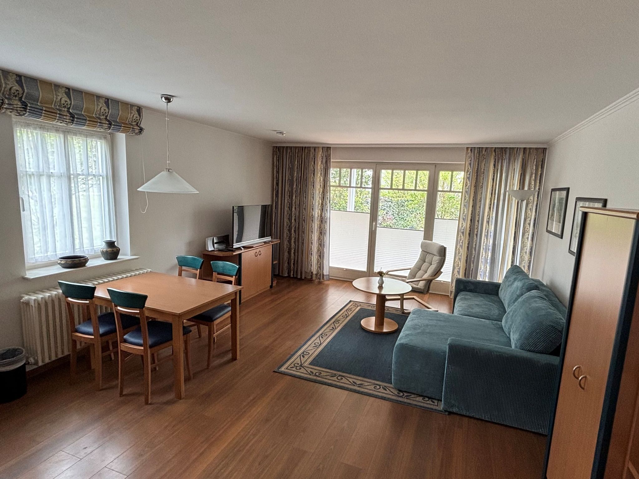 Dünenpark Binz Komfort Ferienwohnung mit 1 Schlafzimmer und Terrasse im Erdgeschoss (102) Insel Rügen - Wohnzimmer
