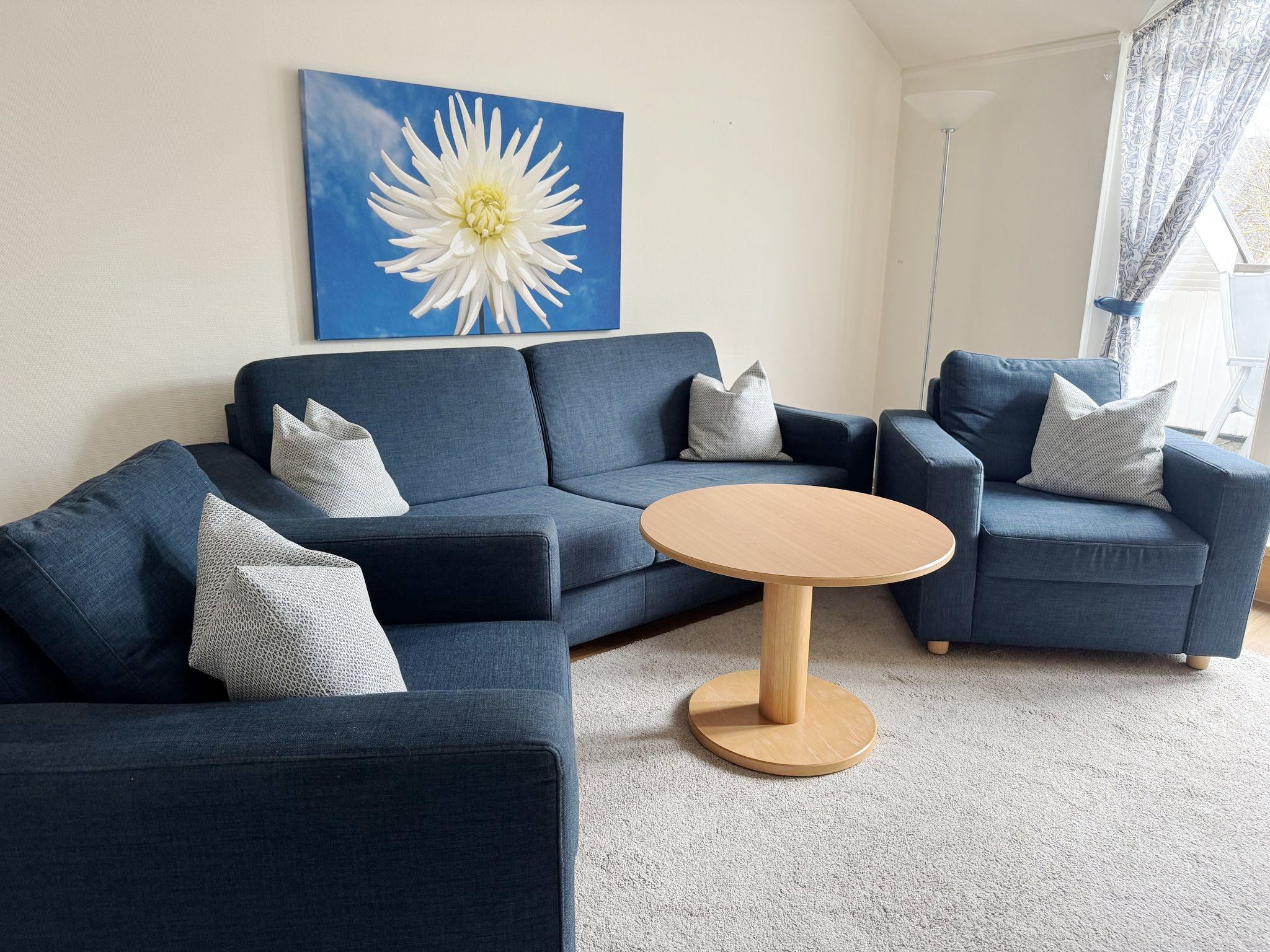 Dünenpark Binz Komfortplus Ferienwohnung mit 1 Schlafzimmer und Balkon im Dachgeschoss (247) Insel Rügen - Wohnzimmer