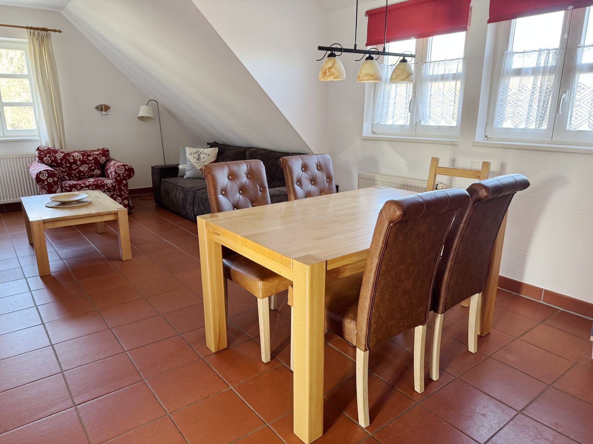 Feriendorf Rugana Klassik Ferienwohnung mit 1 Schlafzimmer (B40) Insel Rügen - Wohnzimmer