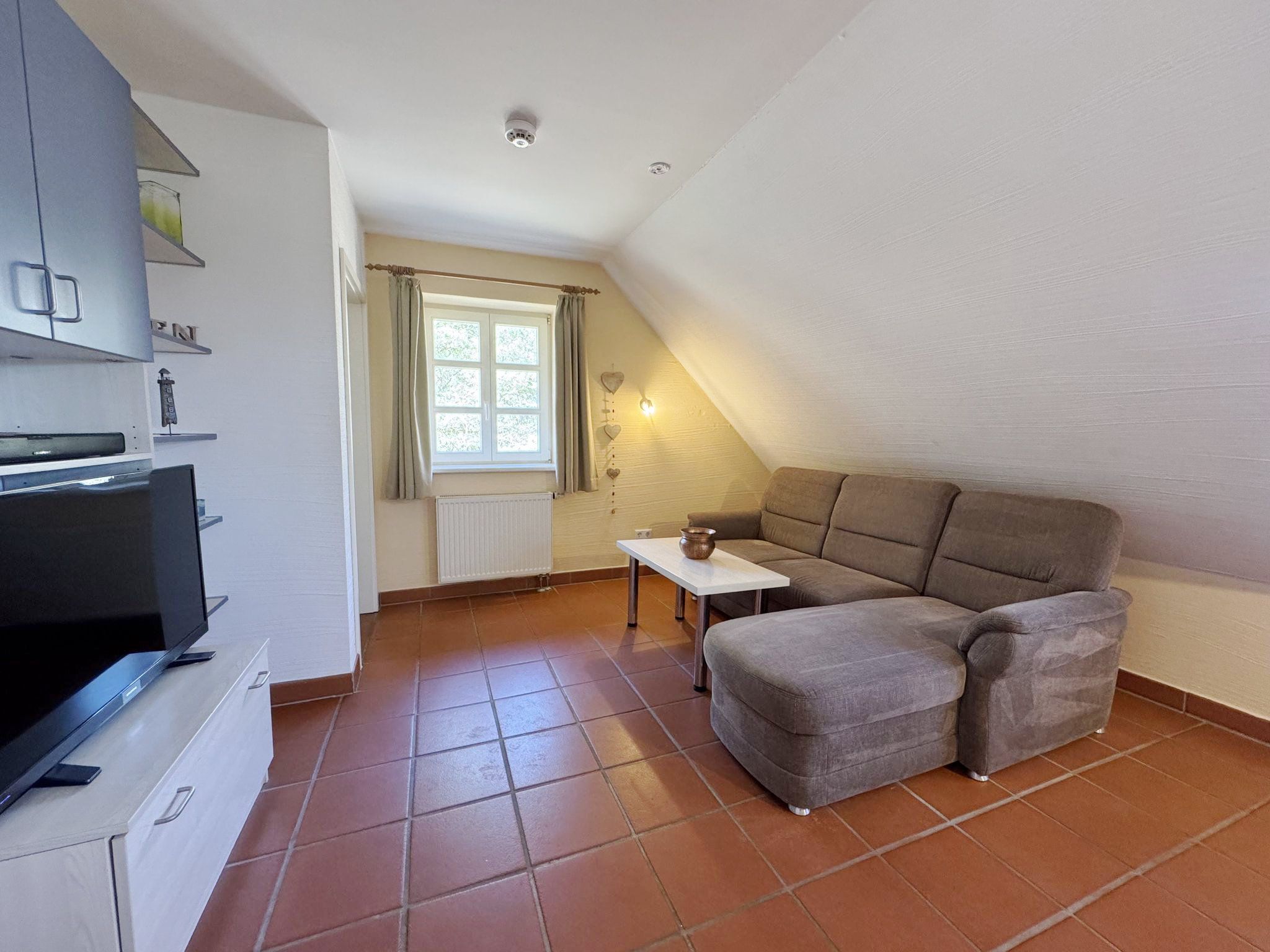 Feriendorf Rugana Komfort Ferienwohnung mit 2 Schlafzimmern (C19) Insel Rügen - Wohnzimmer