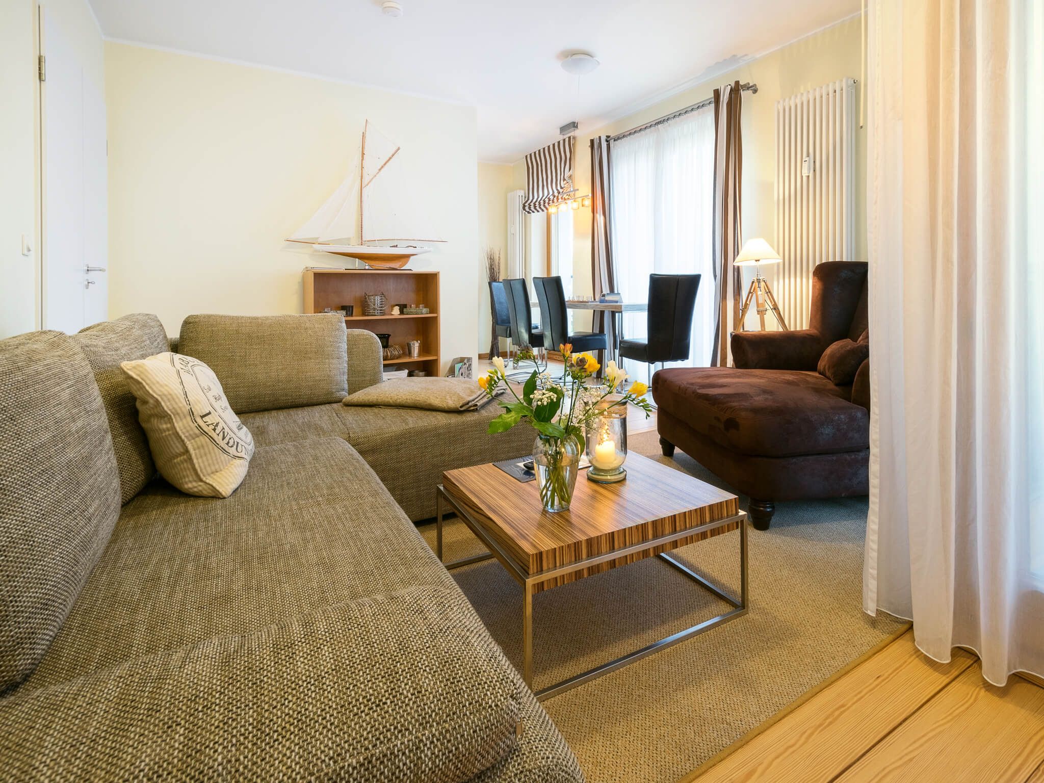 Kaiservillen Heringsdorf Ferienwohnung mit 1 Schlafzimmer und Terrasse (D101) Insel Usedom - Wohnzimmer