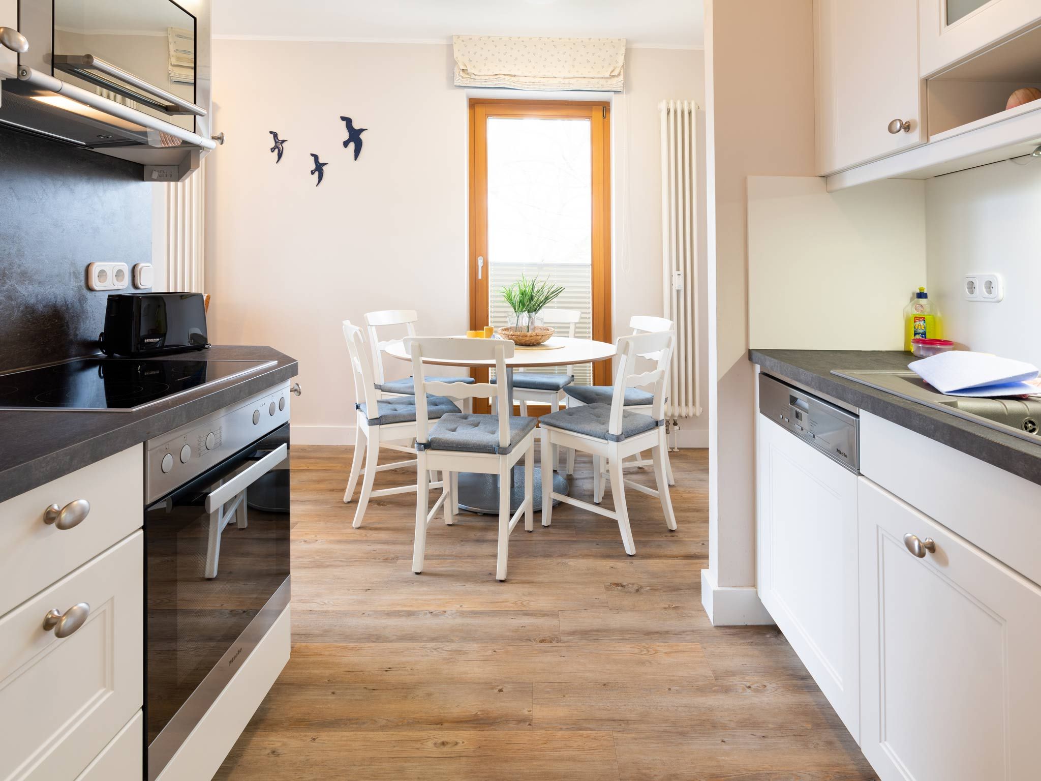 Kaiservillen Heringsdorf Ferienwohnung mit 2 Schlafzimmern und Balkon (D222) Insel Usedom - Küche / Küchenzeile