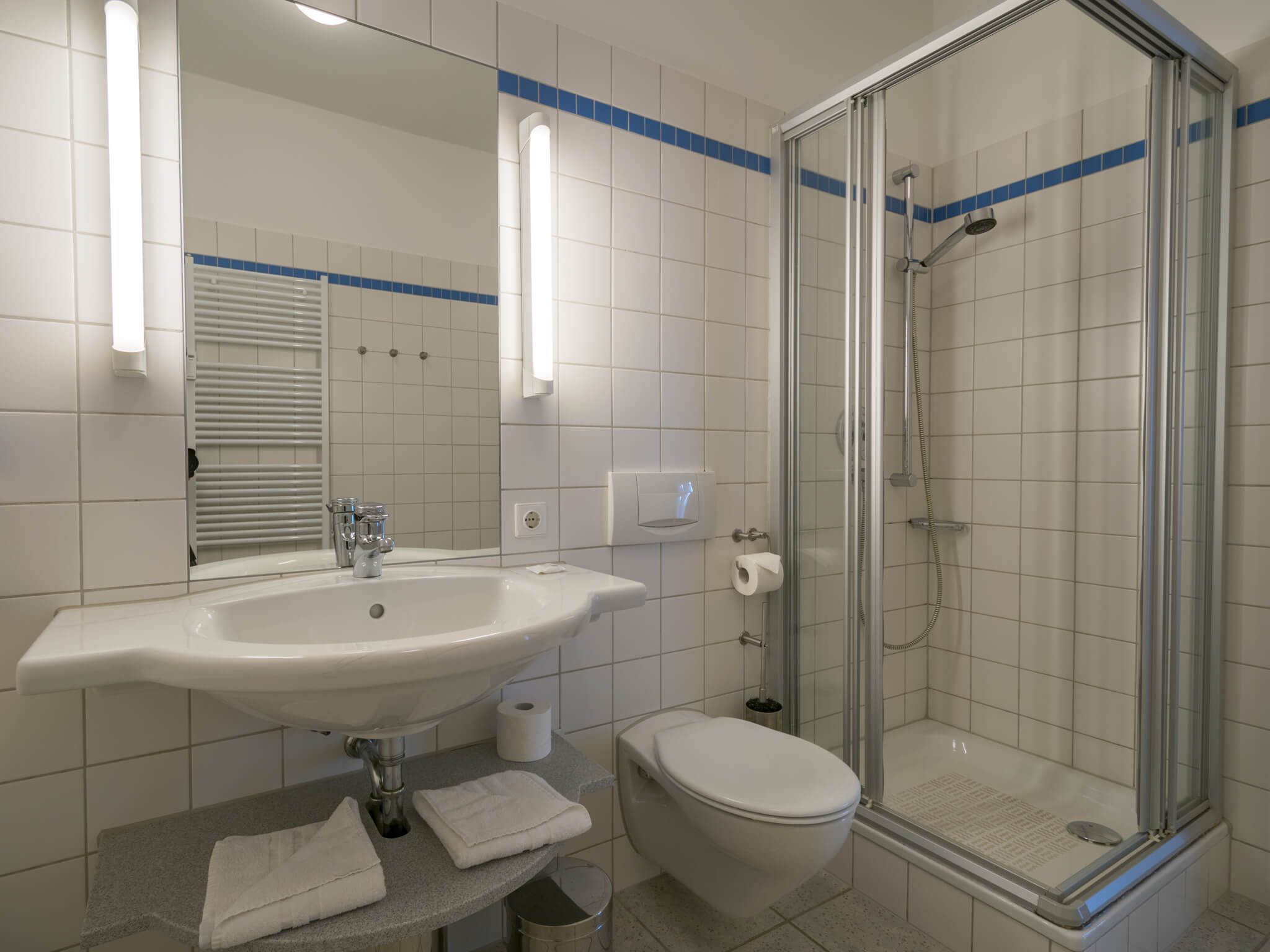 Kaiservillen Heringsdorf 1-Raum-Ferienwohnung mit Balkon (DR3) Insel Usedom - Badezimmer