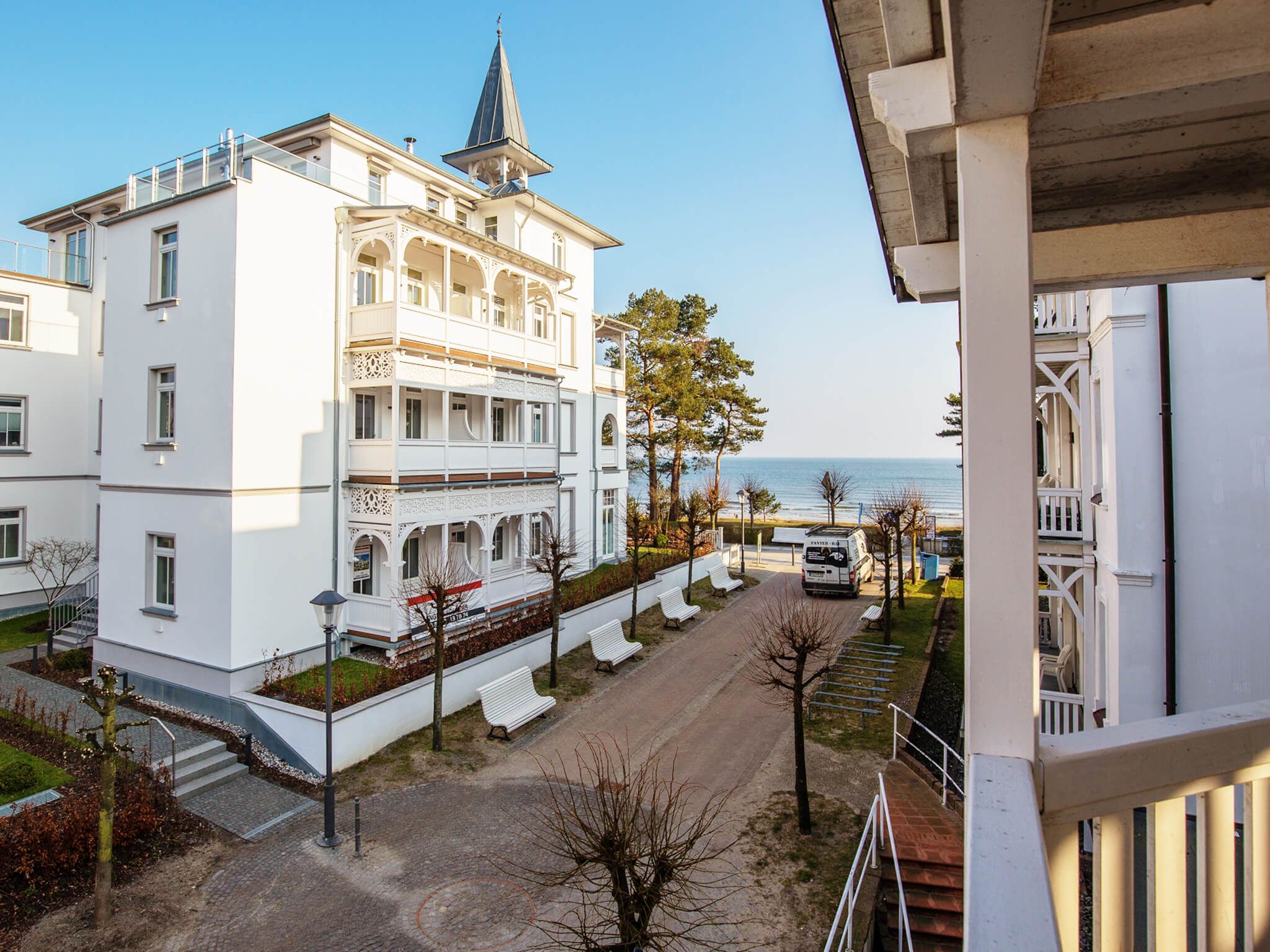 Strandvillen Binz Ferienwohnung mit 1 Schlafzimmer und Balkon (AH/564) Insel Rügen - Hauptansicht
