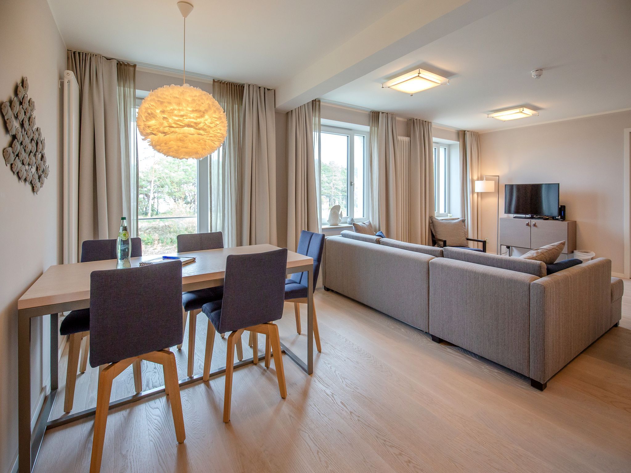 Dünenresidenz Prora Ferienwohnung Azur mit Meerblick, 2 Schlafzimmern und Balkon (NP/203) Insel Rügen - Wohnzimmer
