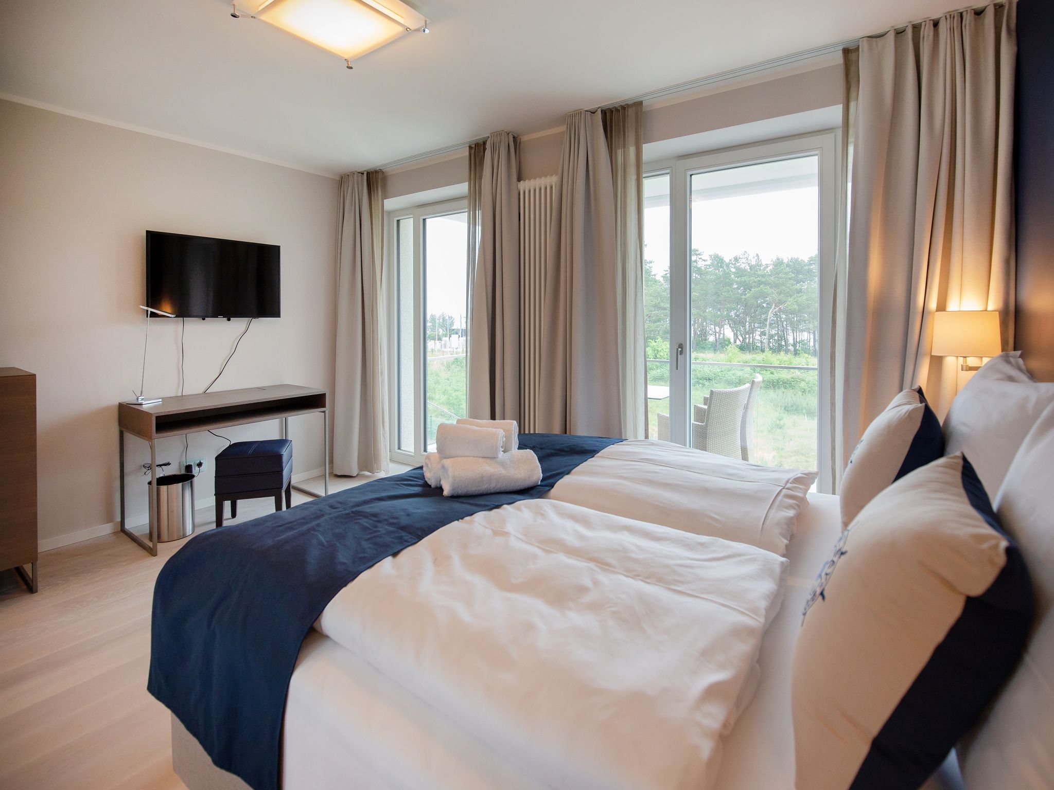 Dünenresidenz Prora Ferienwohnung mit Meerblick, 3 Schlafzimmern und Balkon (NP/206) Insel Rügen - Schlafzimmer