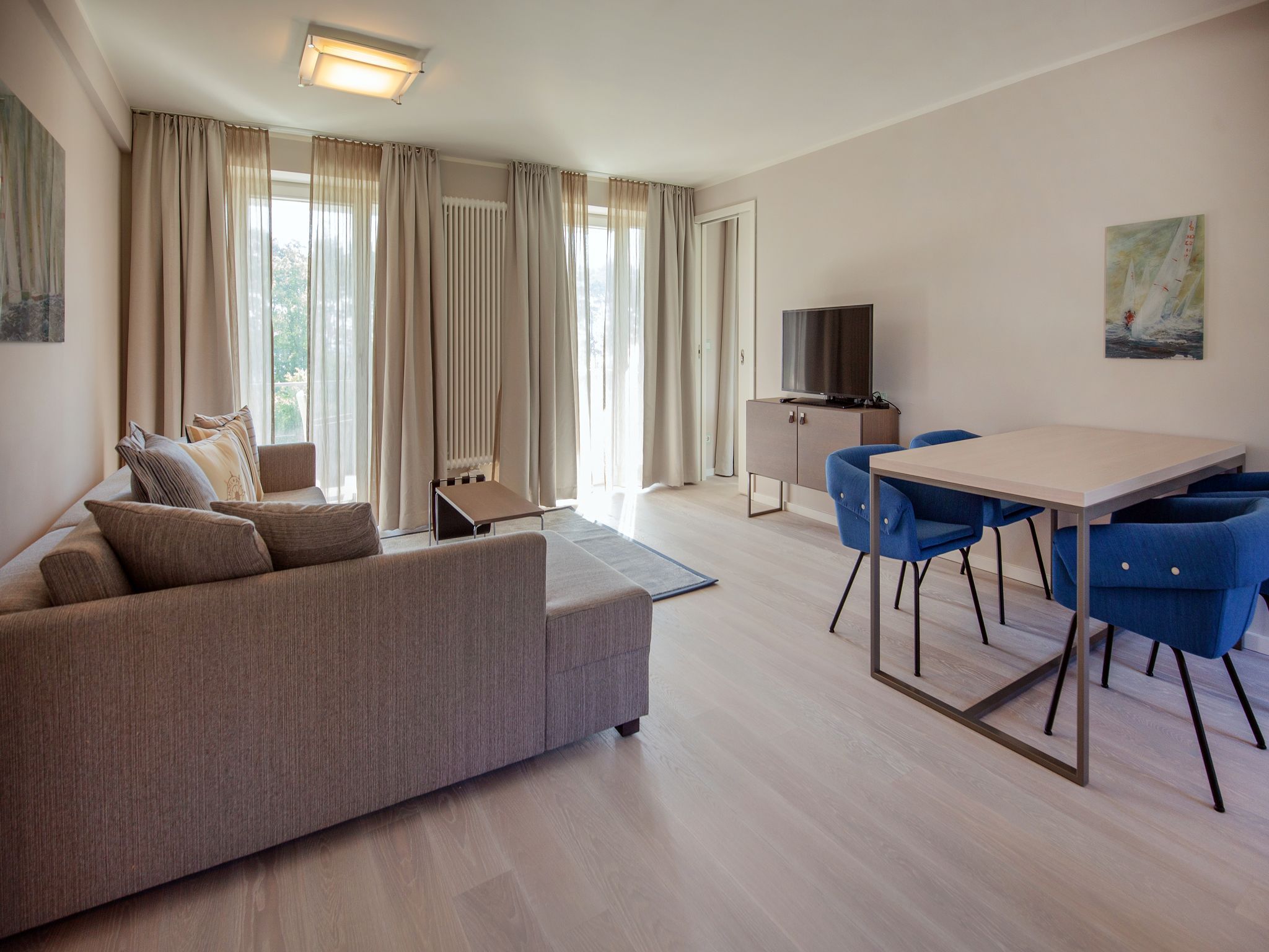 Dünenresidenz Prora Ferienwohnung mit Meerblick, 1 Schlafzimmer und Balkon (NP/212) Insel Rügen - Wohnzimmer