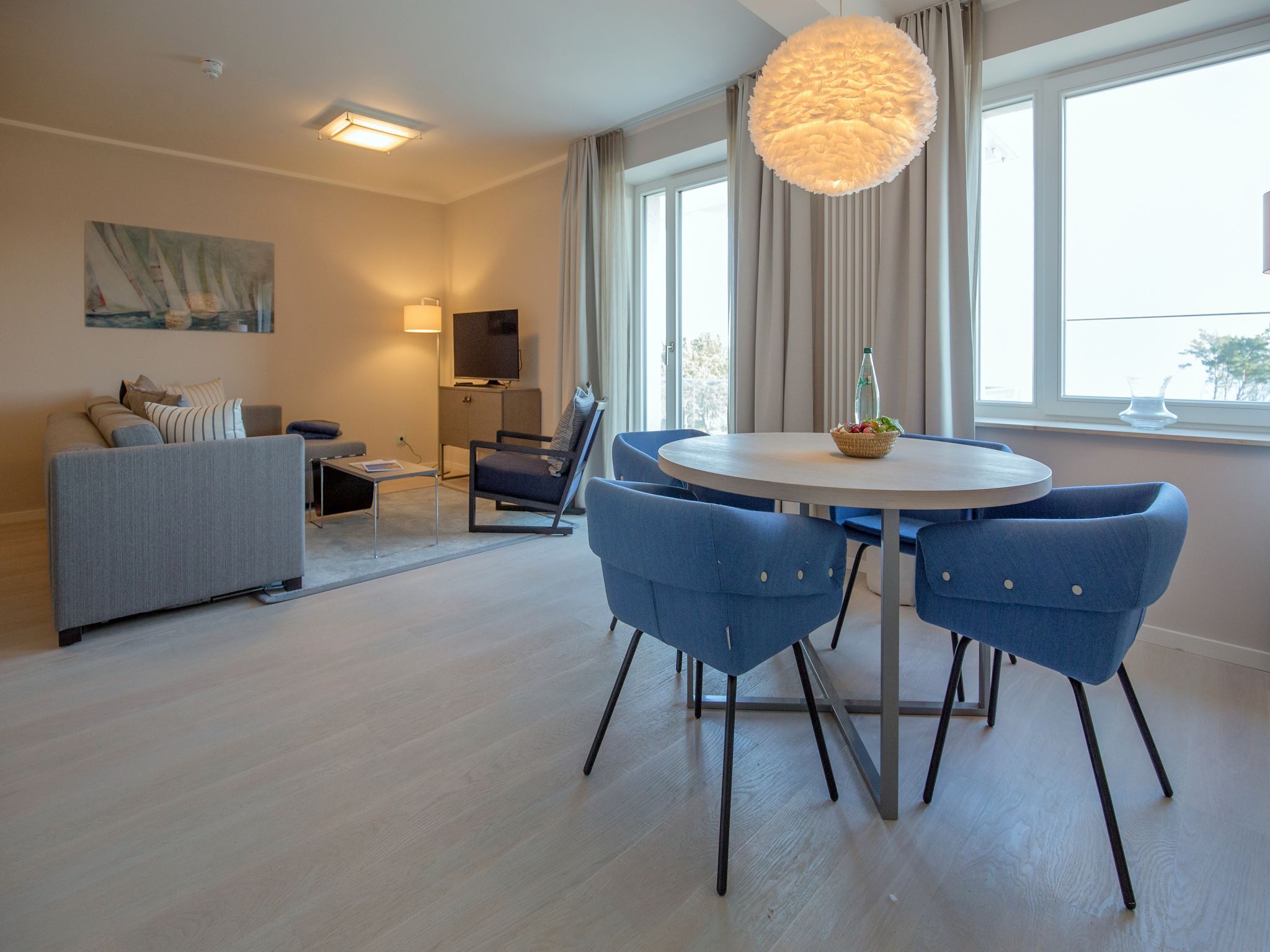 Dünenresidenz Prora Ferienwohnung mit Meerblick, 1 Schlafzimmer und Balkon (NP/401) Insel Rügen - Wohnzimmer