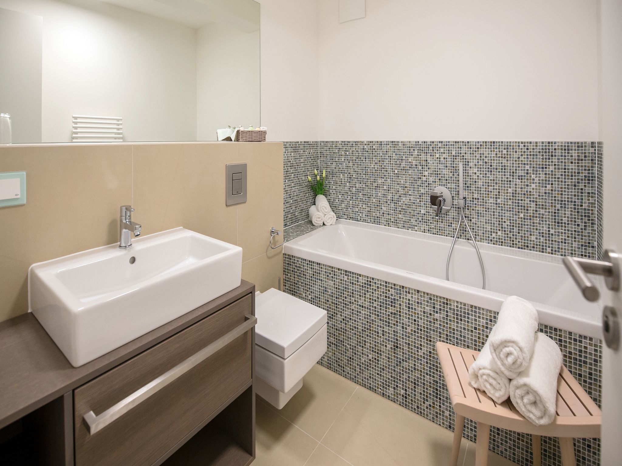 Dünenresidenz Prora Ferienwohnung mit Meerblick, 2 Schlafzimmern und Balkon (NP/403) Insel Rügen - Badezimmer