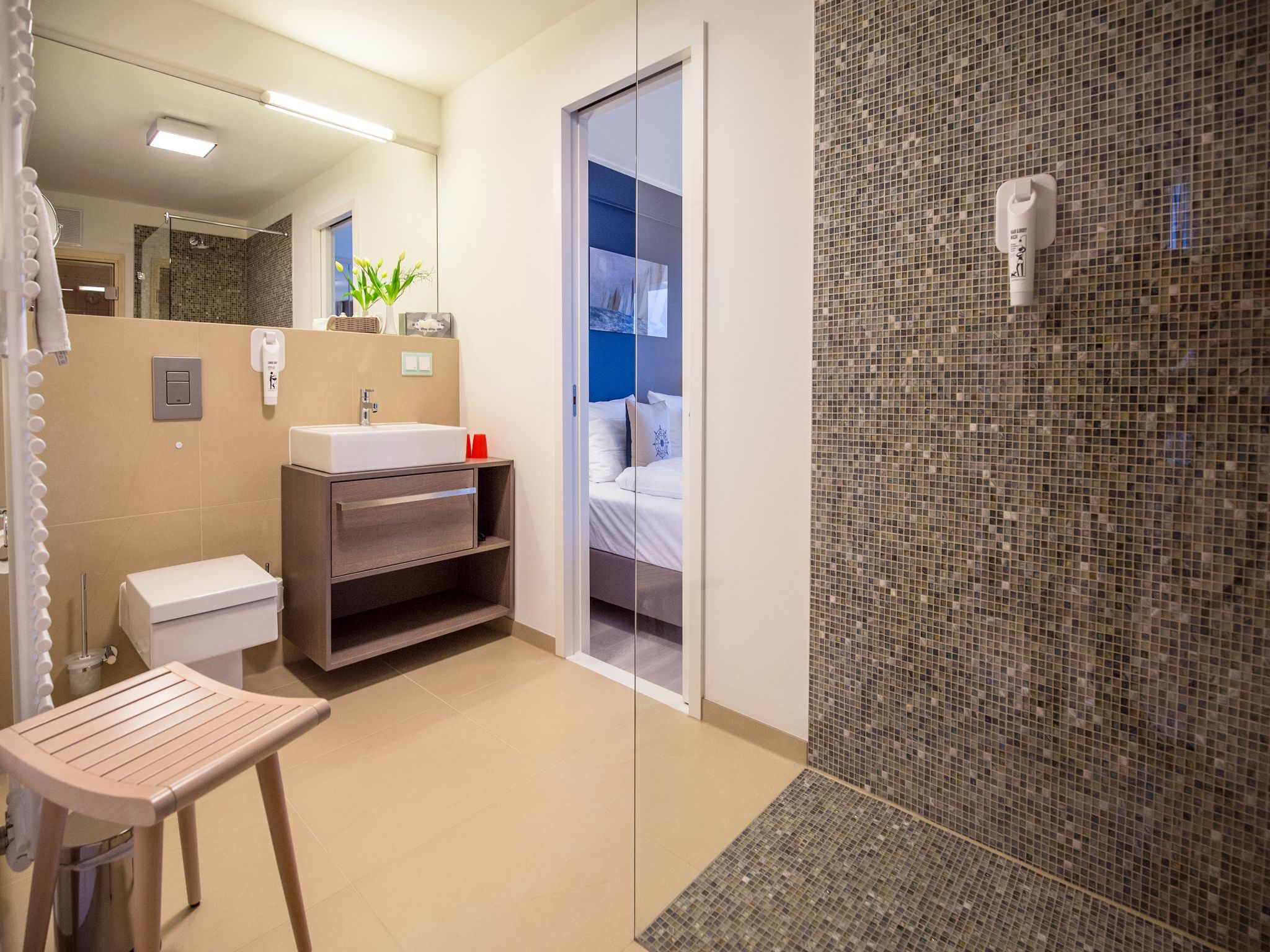 Dünenresidenz Prora Ferienwohnung mit Meerblick, 3 Schlafzimmern und Balkon (NP/406) Insel Rügen - Badezimmer