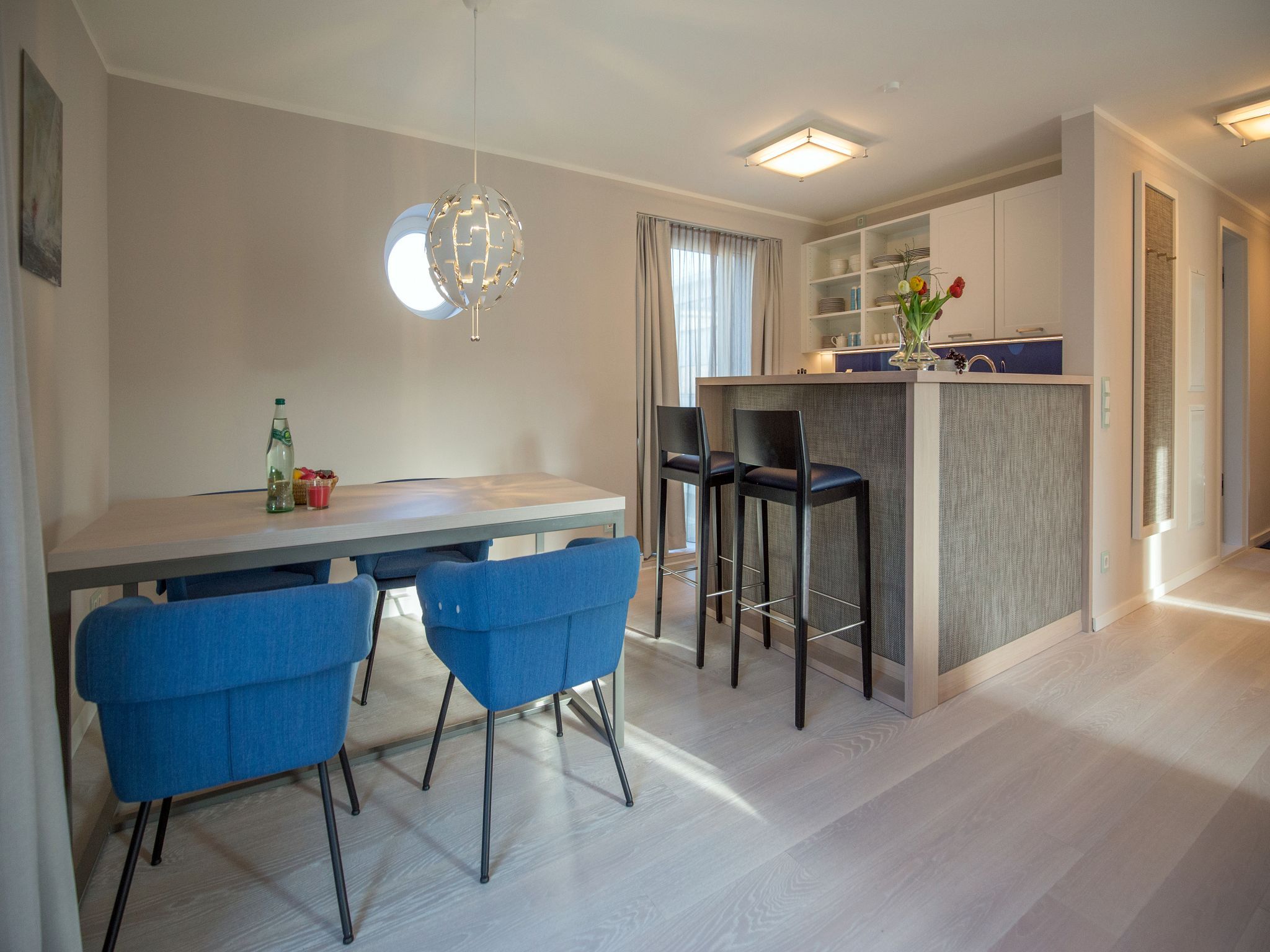 Dünenresidenz Prora Ferienwohnung mit 1 Schlafzimmer zur Sonnenseite (NP/420) Insel Rügen - Küche / Küchenzeile