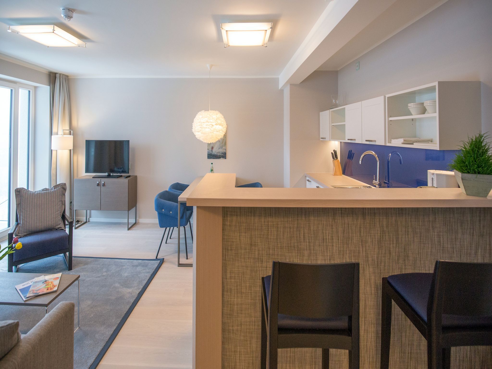 Dünenresidenz Prora Ferienwohnung mit Meerblick, 1 Schlafzimmer und Balkon (NP/421) Insel Rügen - Wohnzimmer