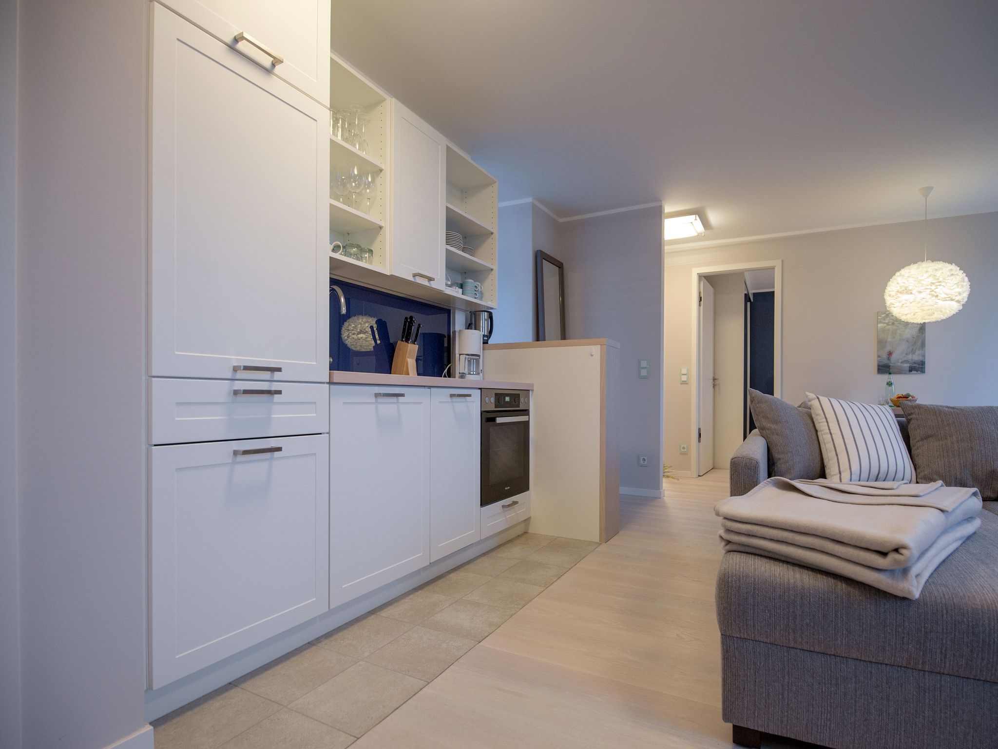 Dünenresidenz Prora Skysuite mit freiem Meerblick, Dachterrasse und Balkon (NP/502) Insel Rügen - Küche / Küchenzeile