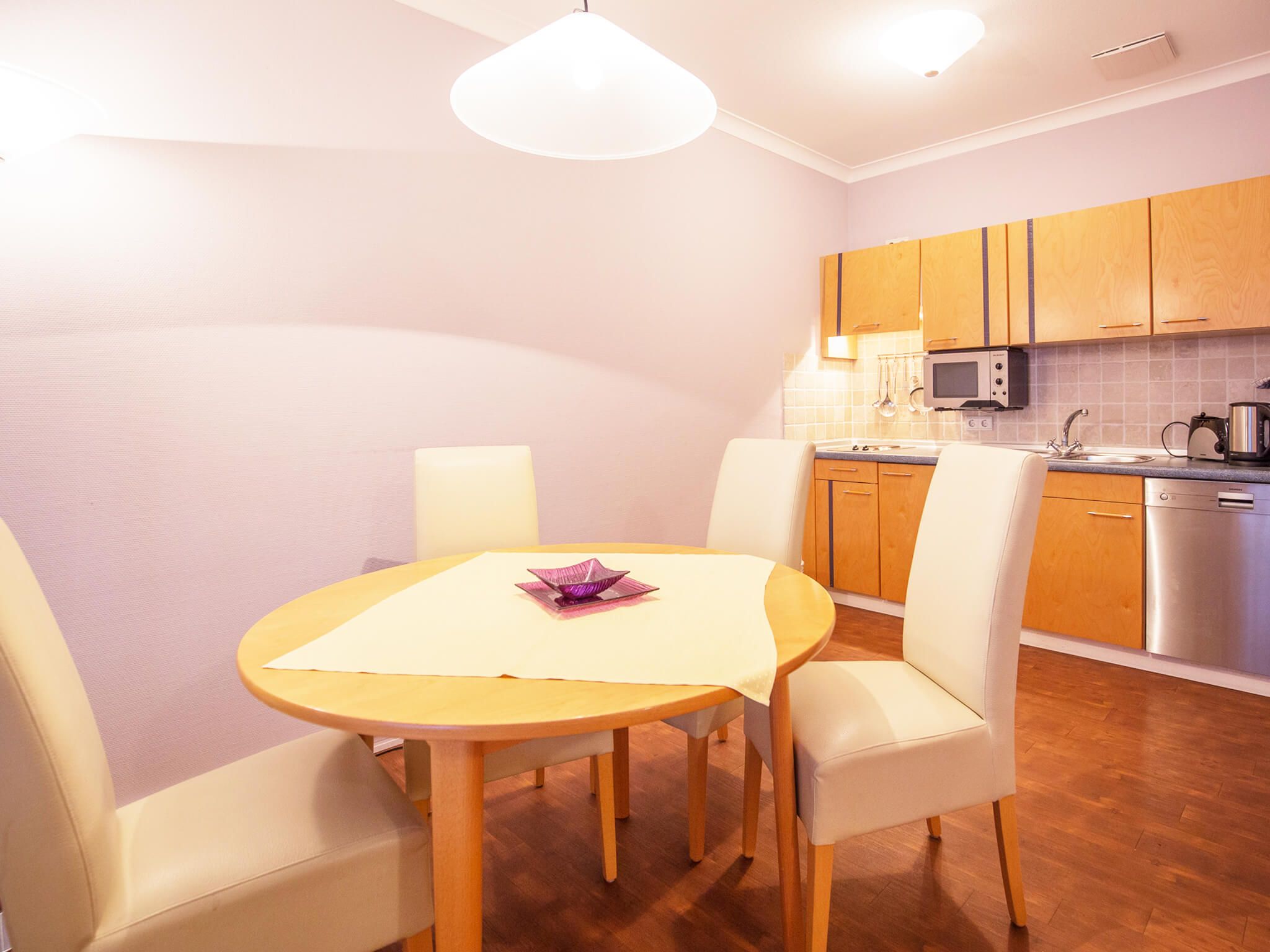 Strandvillen Binz Ferienwohnung mit Meerblick, 2 Schlafzimmern und Balkon (AH/624) Insel Rügen - Küche / Küchenzeile