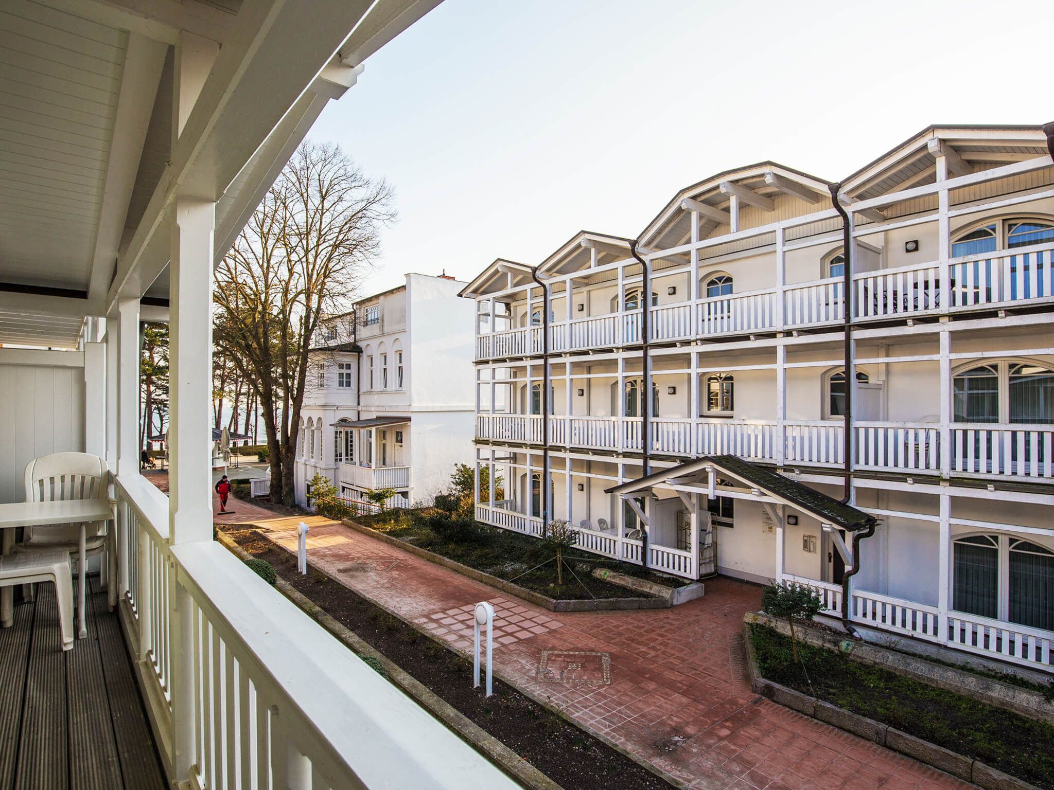 Strandvillen Binz Ferienwohnung mit 1 Schlafzimmer und Balkon (AH/625) Insel Rügen - Hauptansicht