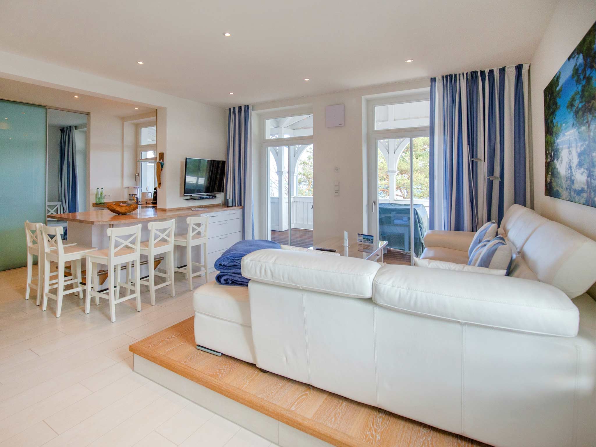 Strandvillen Binz Ferienwohnung mit Meerblick, 2 Schlafzimmern und Balkon (SV/008) Insel Rügen - Wohnzimmer