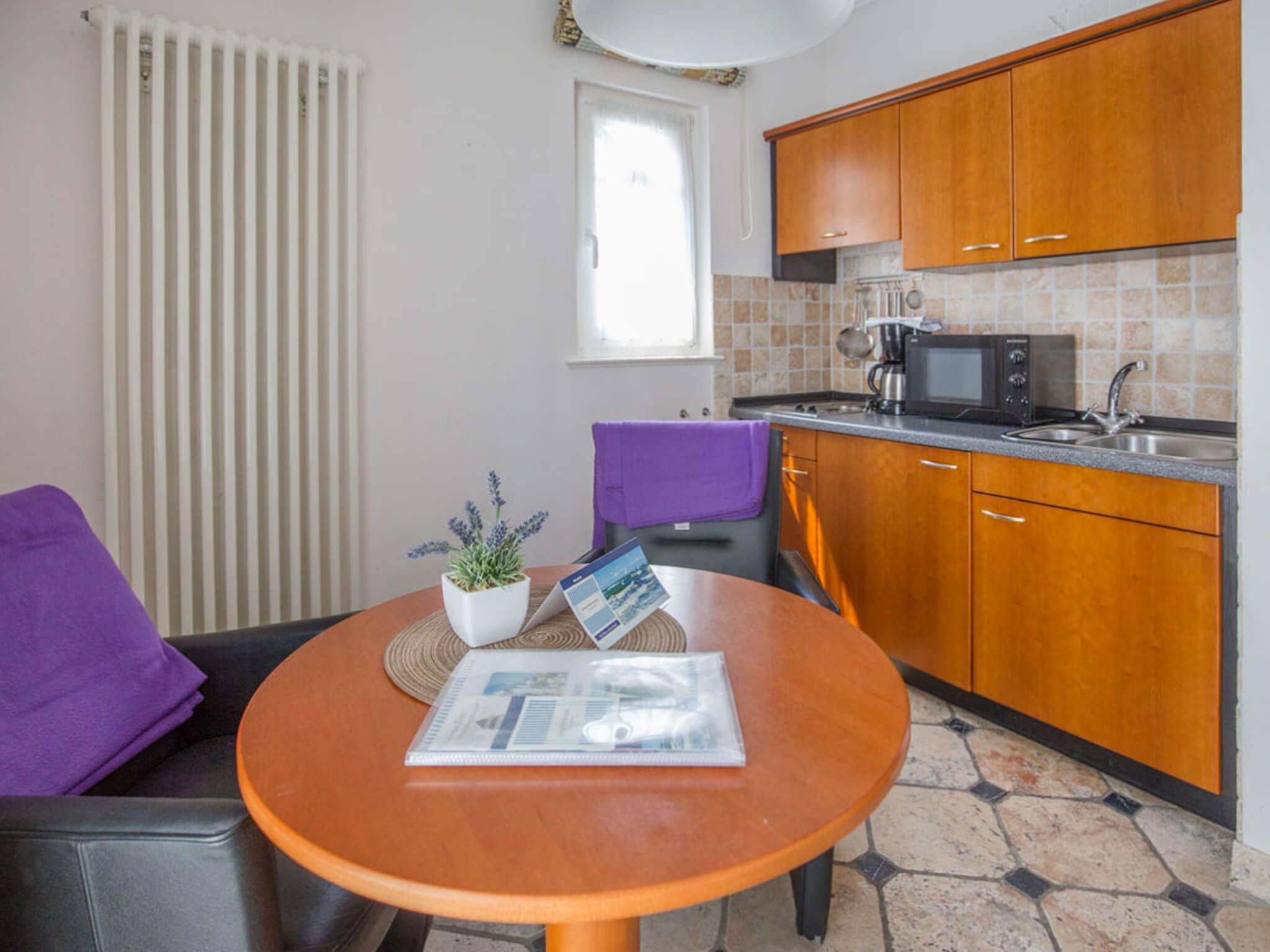 Strandvillen Binz 1-Raum-Ferienwohnung mit Balkon (SV/557) Insel Rügen - Küche / Küchenzeile