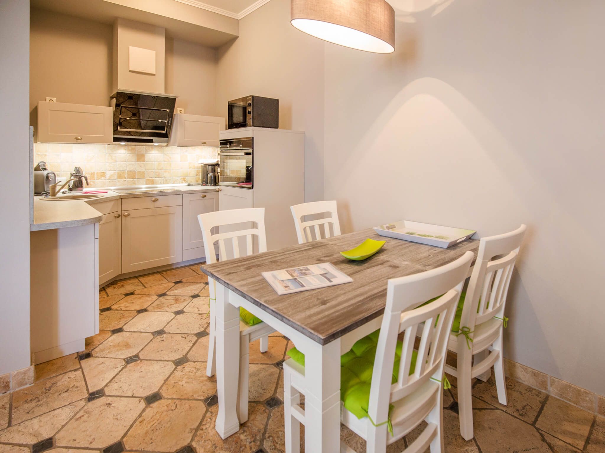 Strandvillen Binz Ferienwohnung mit Meerblick und 1 Schlafzimmer (SV/701) Insel Rügen - Küche / Küchenzeile