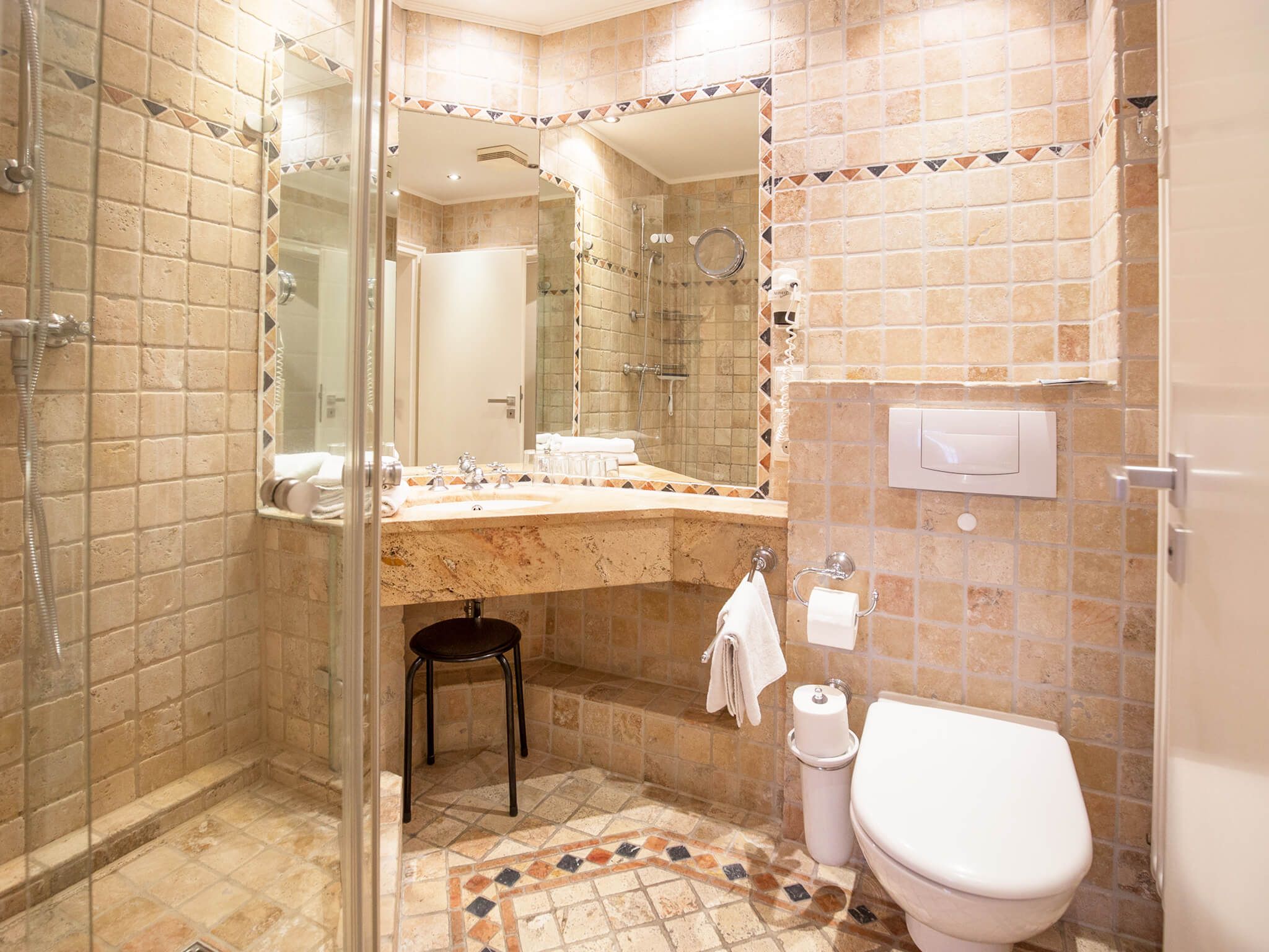 Strandvillen Binz Ferienwohnung mit 2 Schlafzimmern und Balkon (SV/755) Insel Rügen - Badezimmer