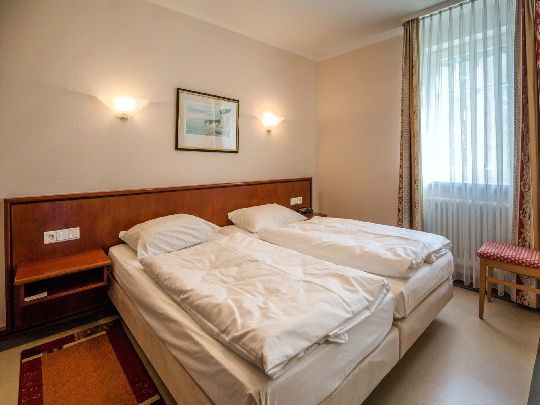 Dünenpark Binz Komfort Ferienwohnung mit 1 Schlafzimmer und Terrasse im Erdgeschoss (027) Insel Rügen - Schlafzimmer