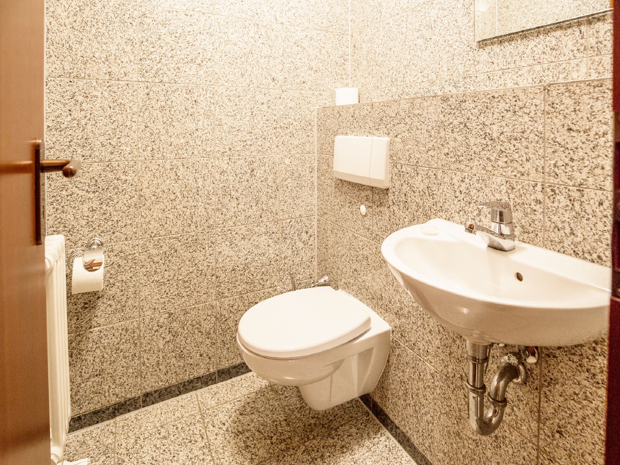 Dünenpark Binz Komfortplus Ferienwohnung mit 2 Schlafzimmern und Balkon im Dachgeschoss (048) Insel Rügen - Badezimmer