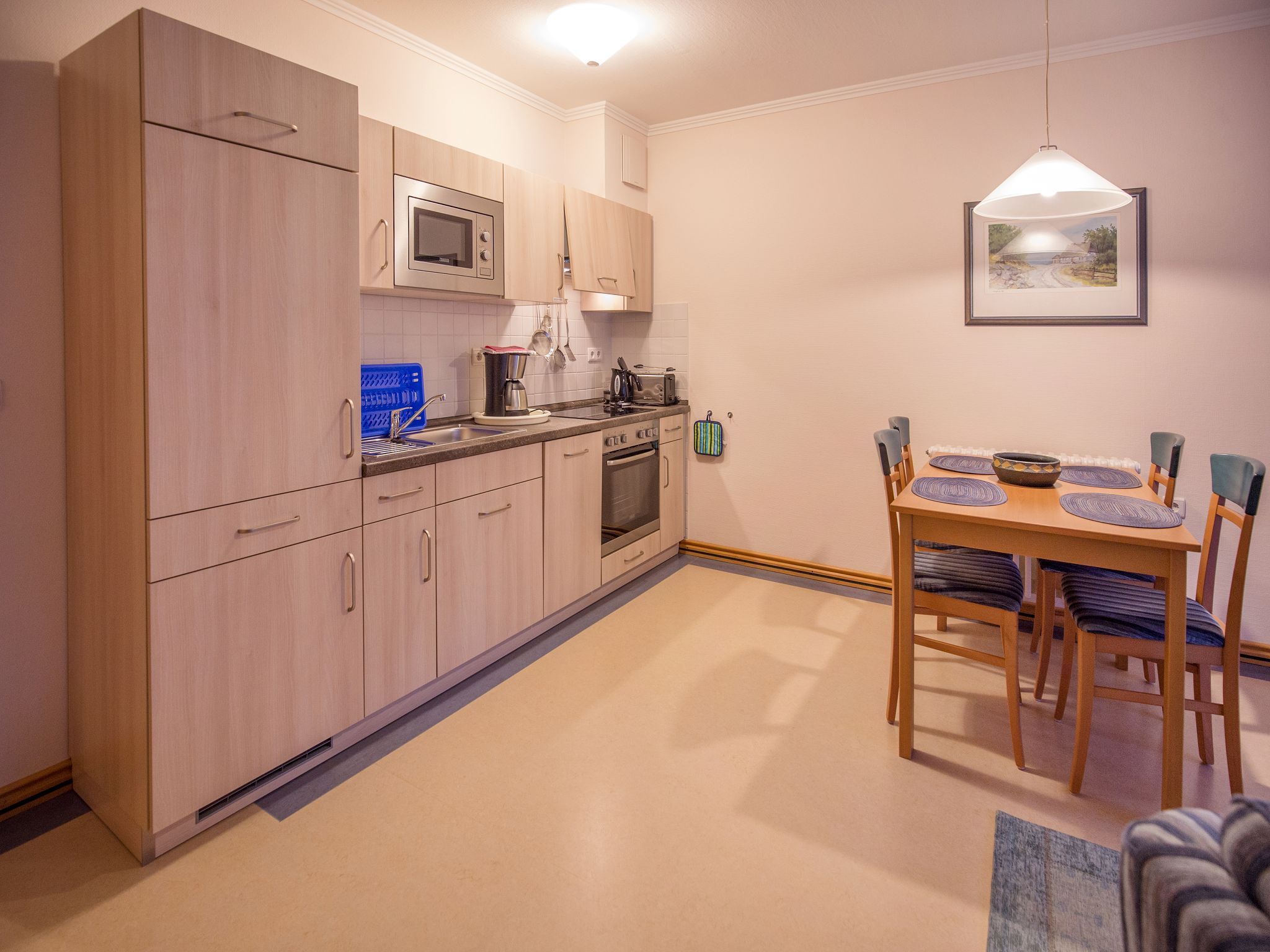 Dünenpark Binz Komfort Ferienwohnung mit 1 Schlafzimmer und Terrasse im Erdgeschoss (098) Insel Rügen - Küche / Küchenzeile